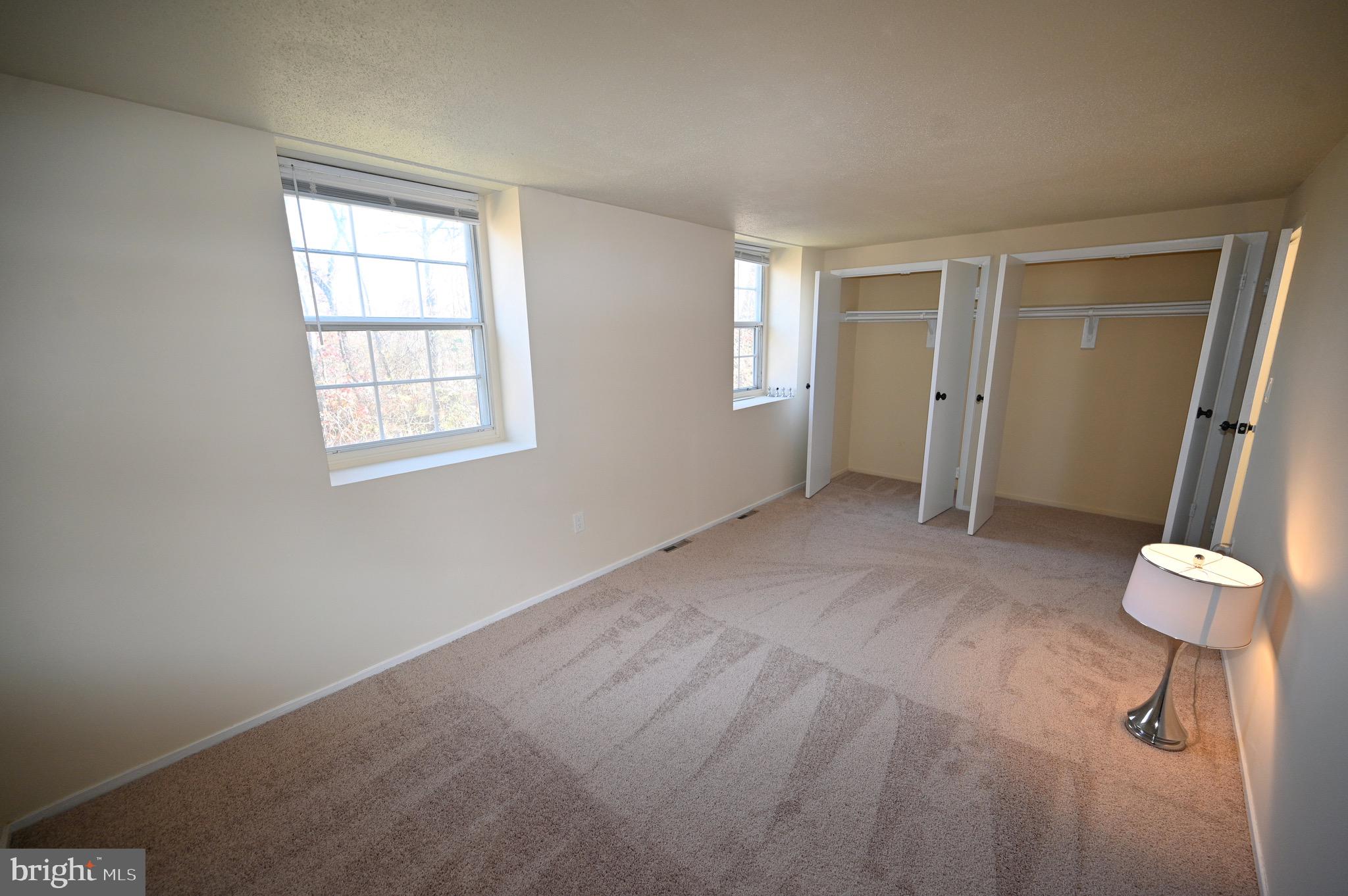 LANDOVER - Residential