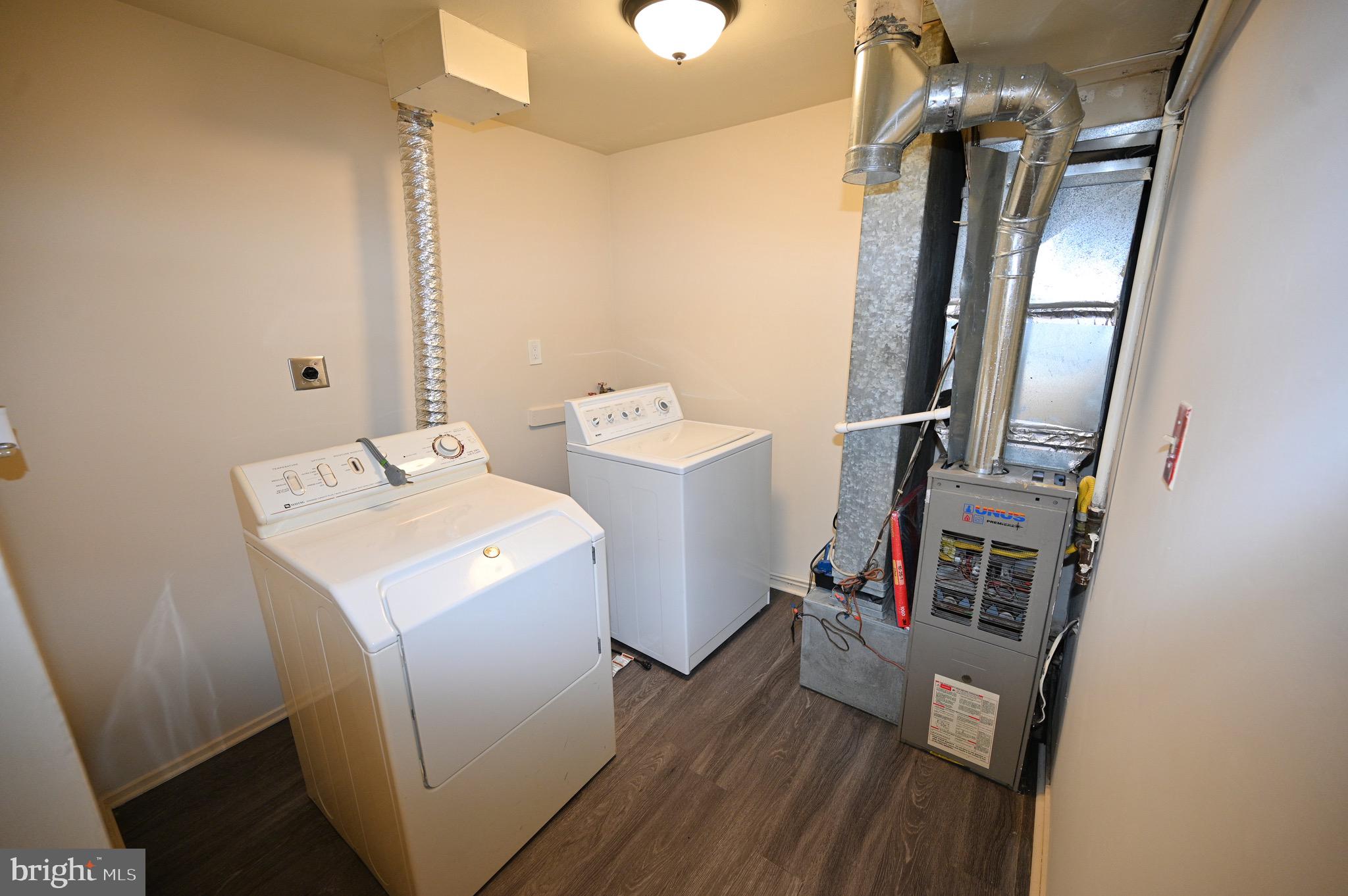 LANDOVER - Residential