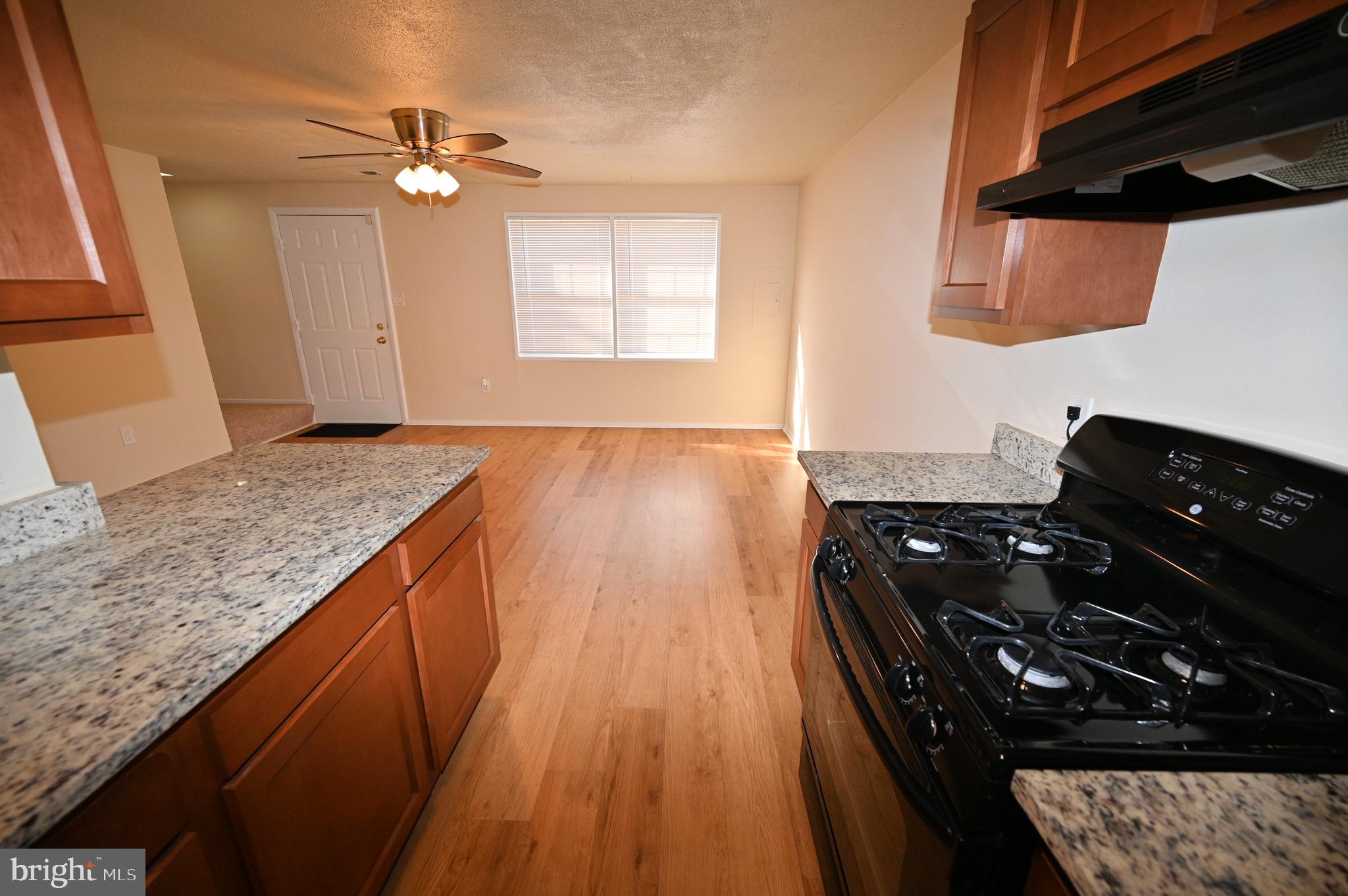 LANDOVER - Residential