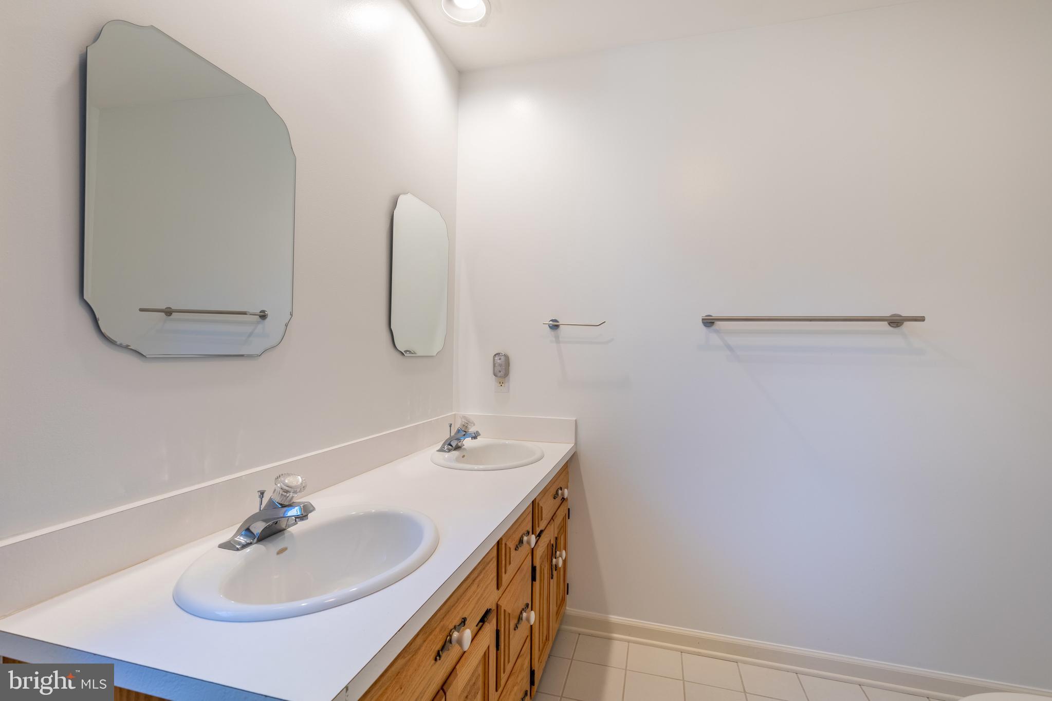 PENN NATIONAL - Residential