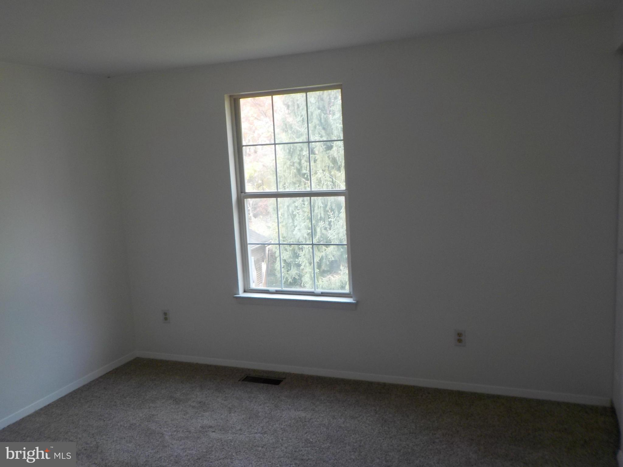 PINEY RIDGE VILLAGE - Residential Lease