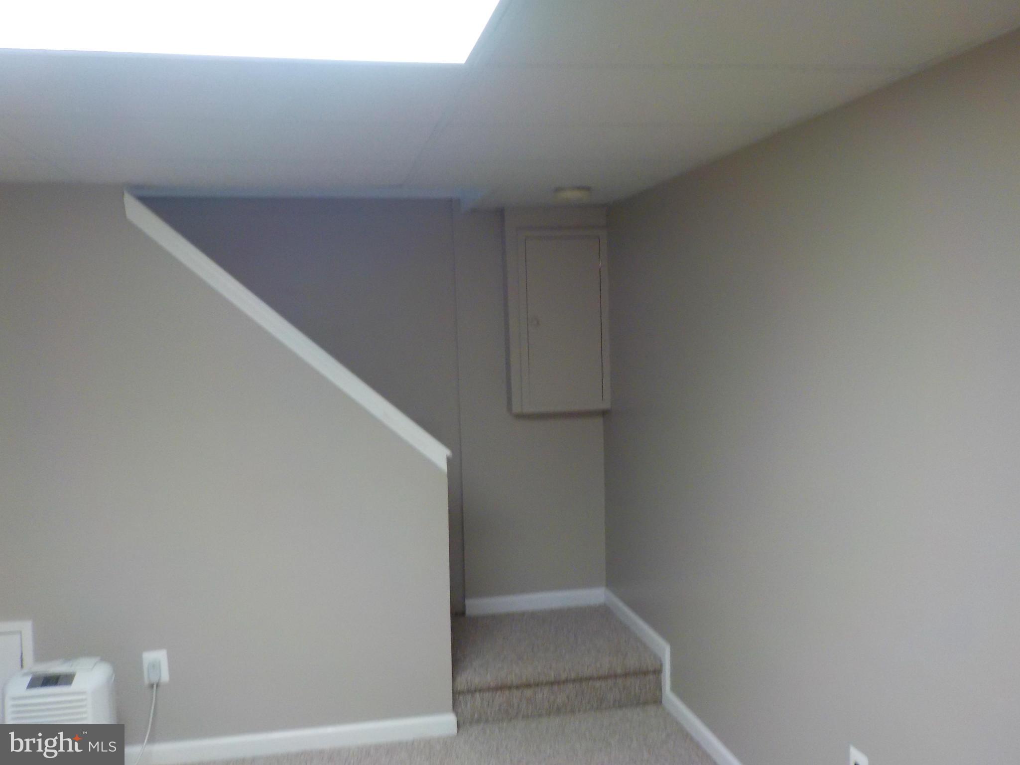 PINEY RIDGE VILLAGE - Residential Lease