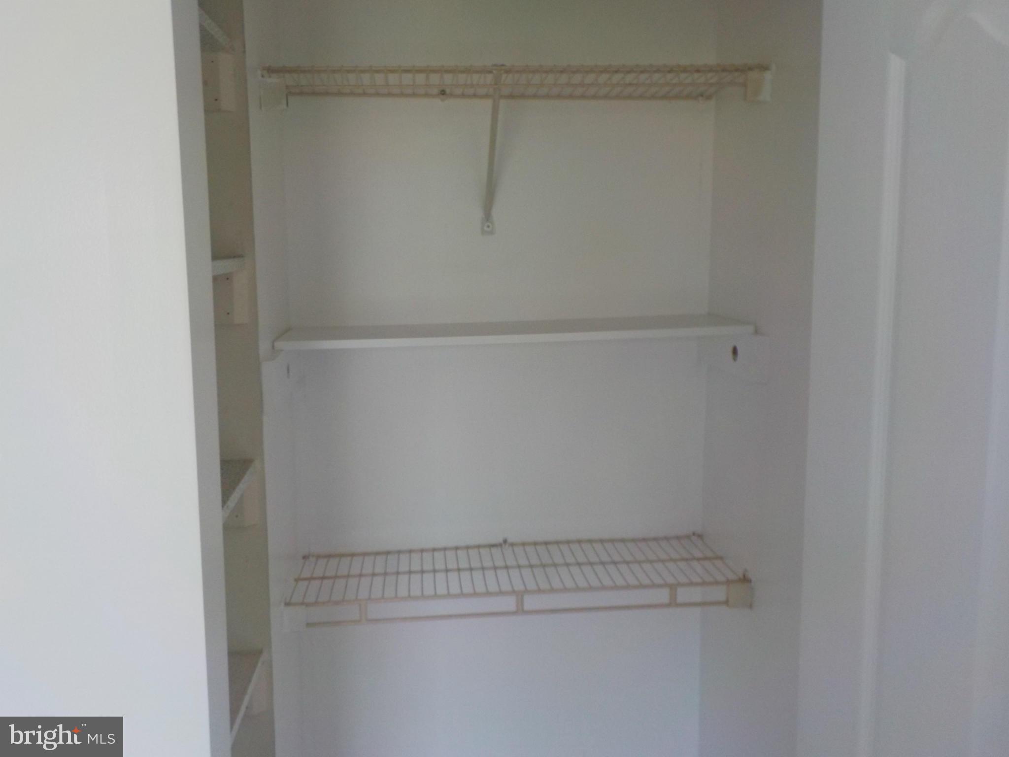 PINEY RIDGE VILLAGE - Residential Lease