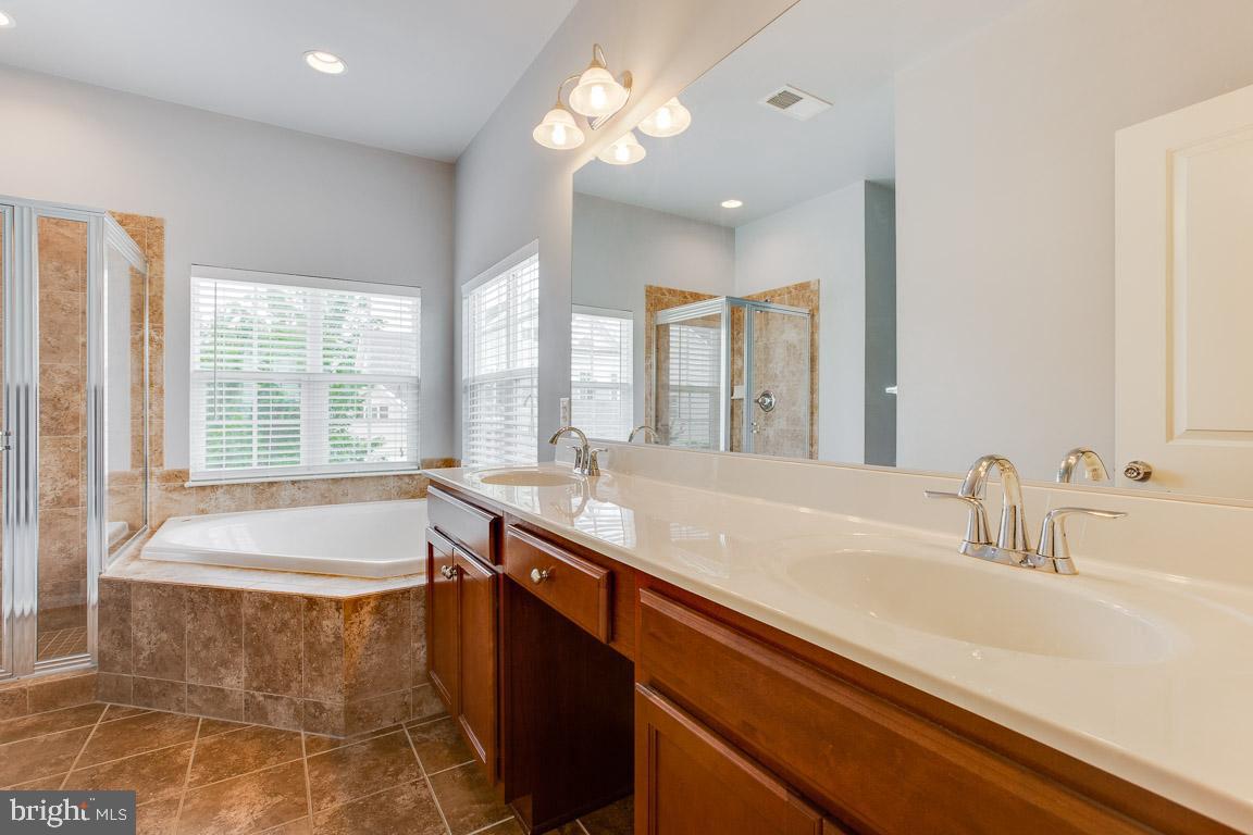 MEADOWS AT MORRIS FARM - Residential