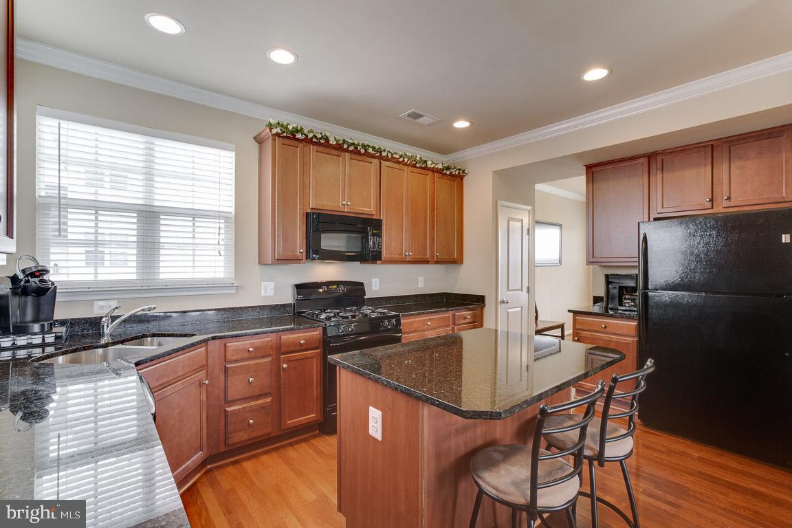 MEADOWS AT MORRIS FARM - Residential