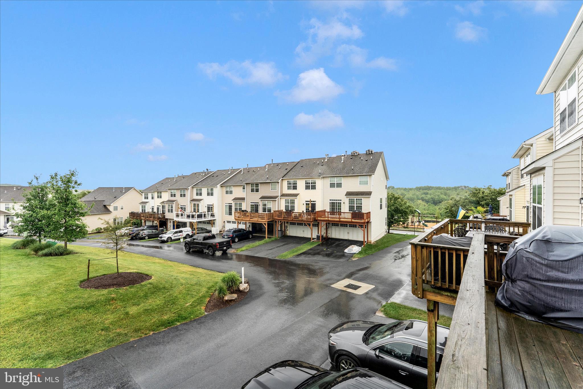 BRINKLEY MANOR - Residential