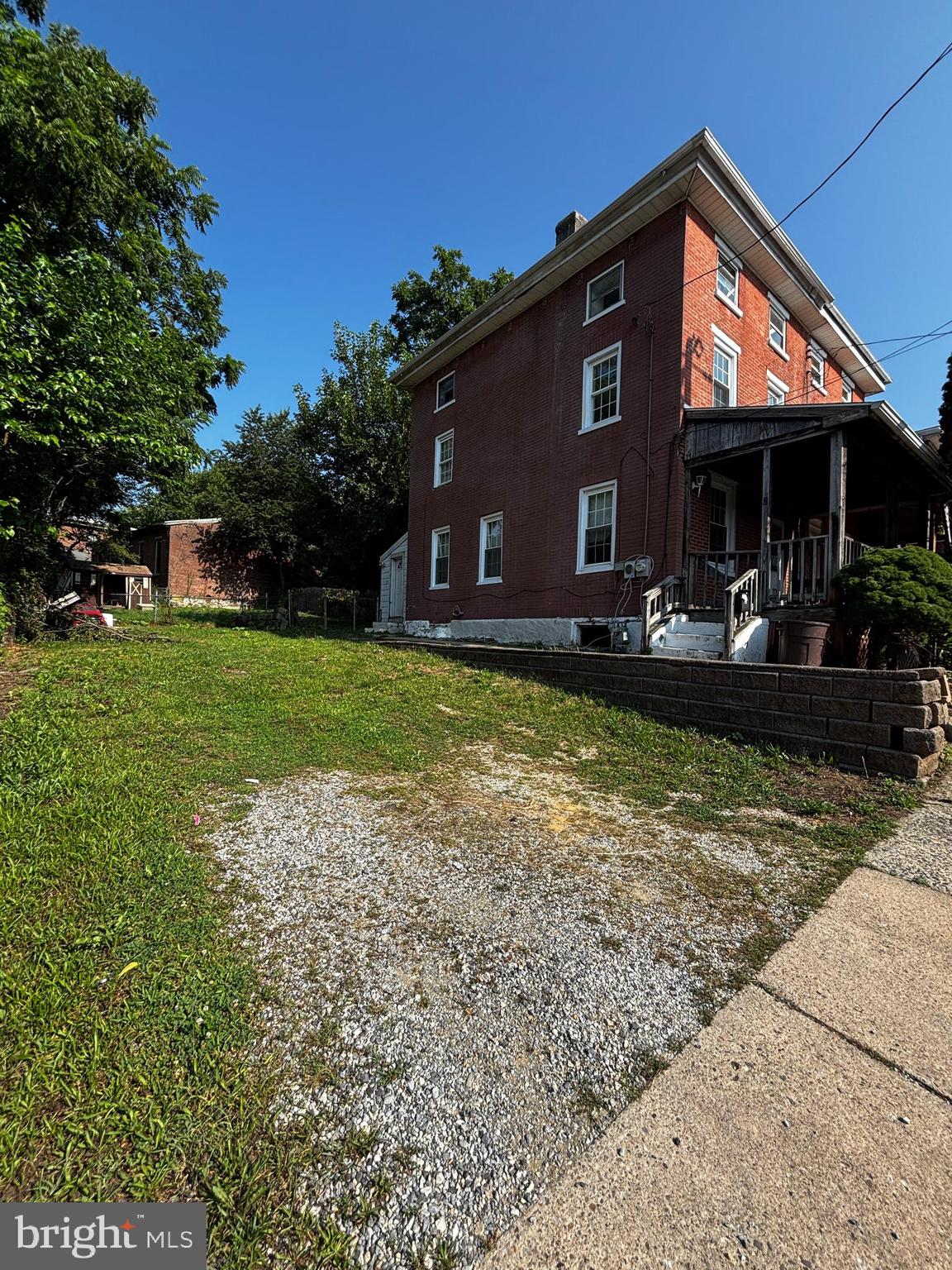 2 CHURCH STREET