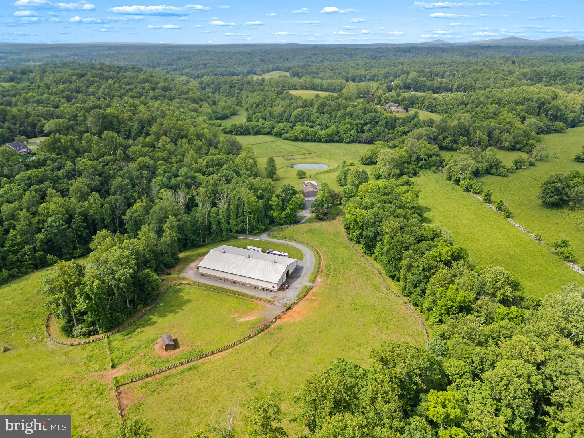 ROLLING GREEN - Farm
