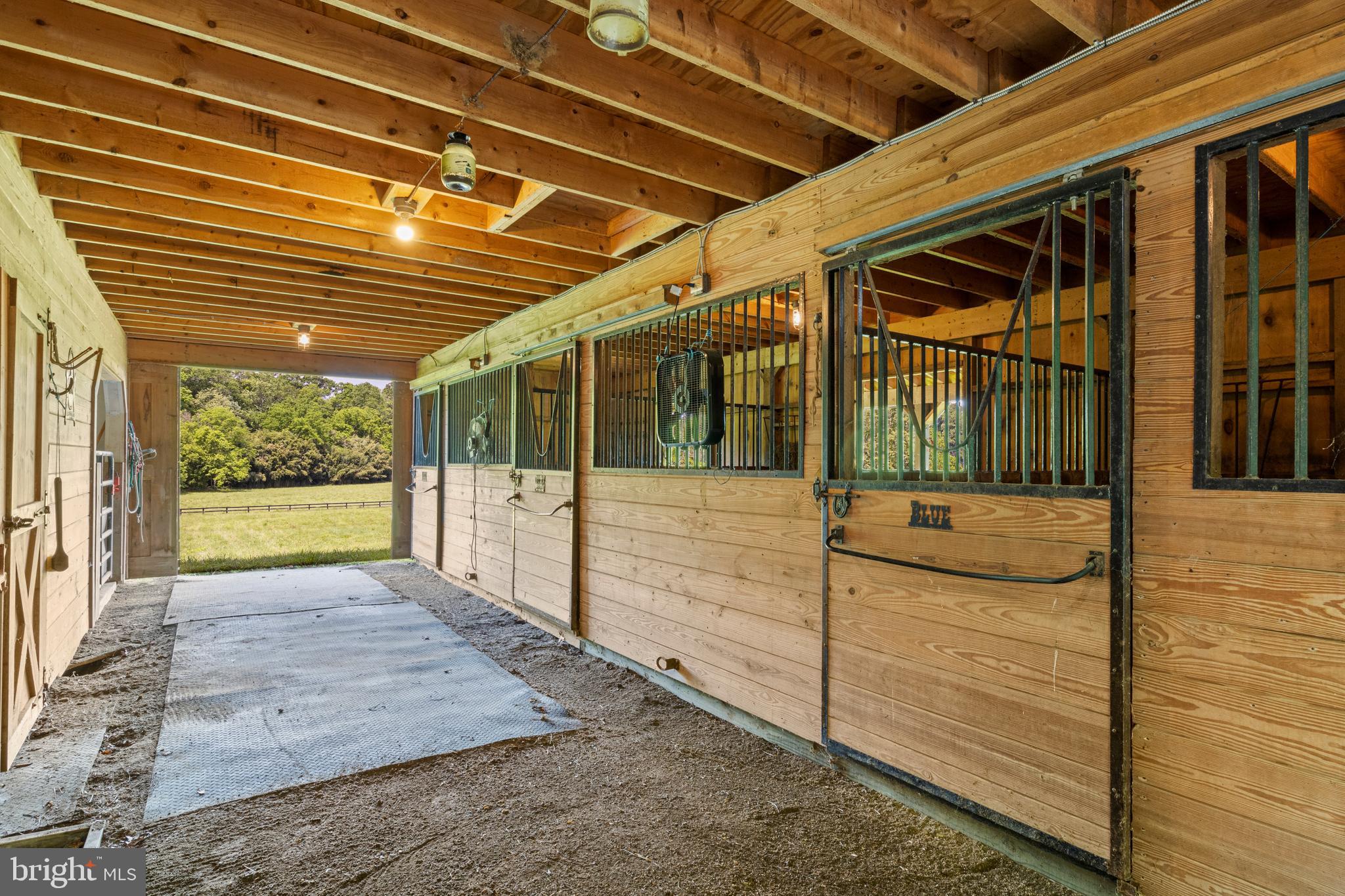 ROLLING GREEN - Farm