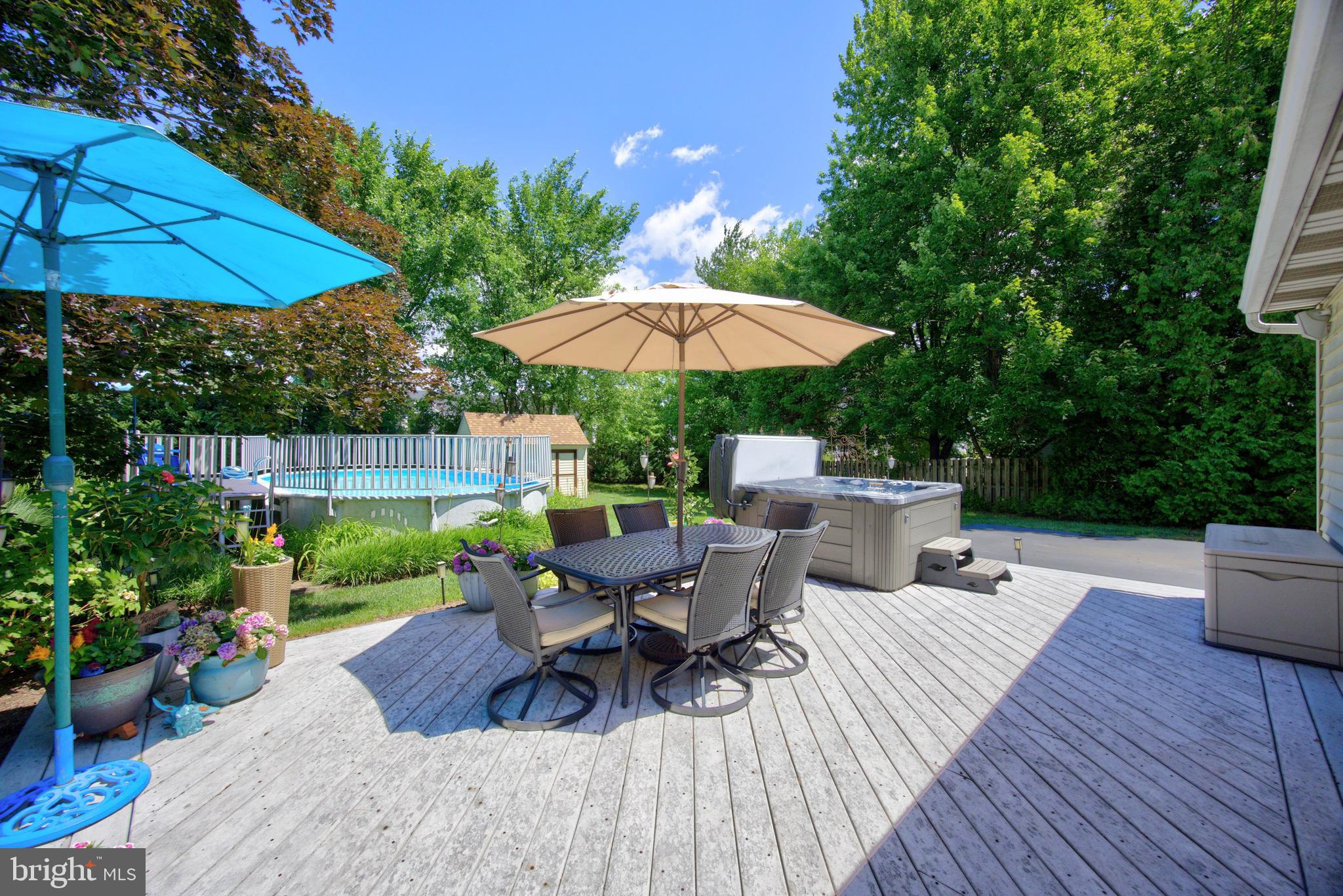 1110 ROSS LANE