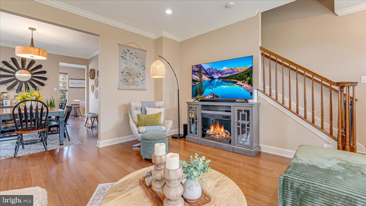 253 COVENANT LANE