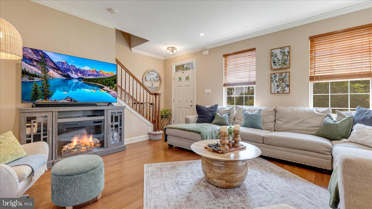 253 COVENANT LANE