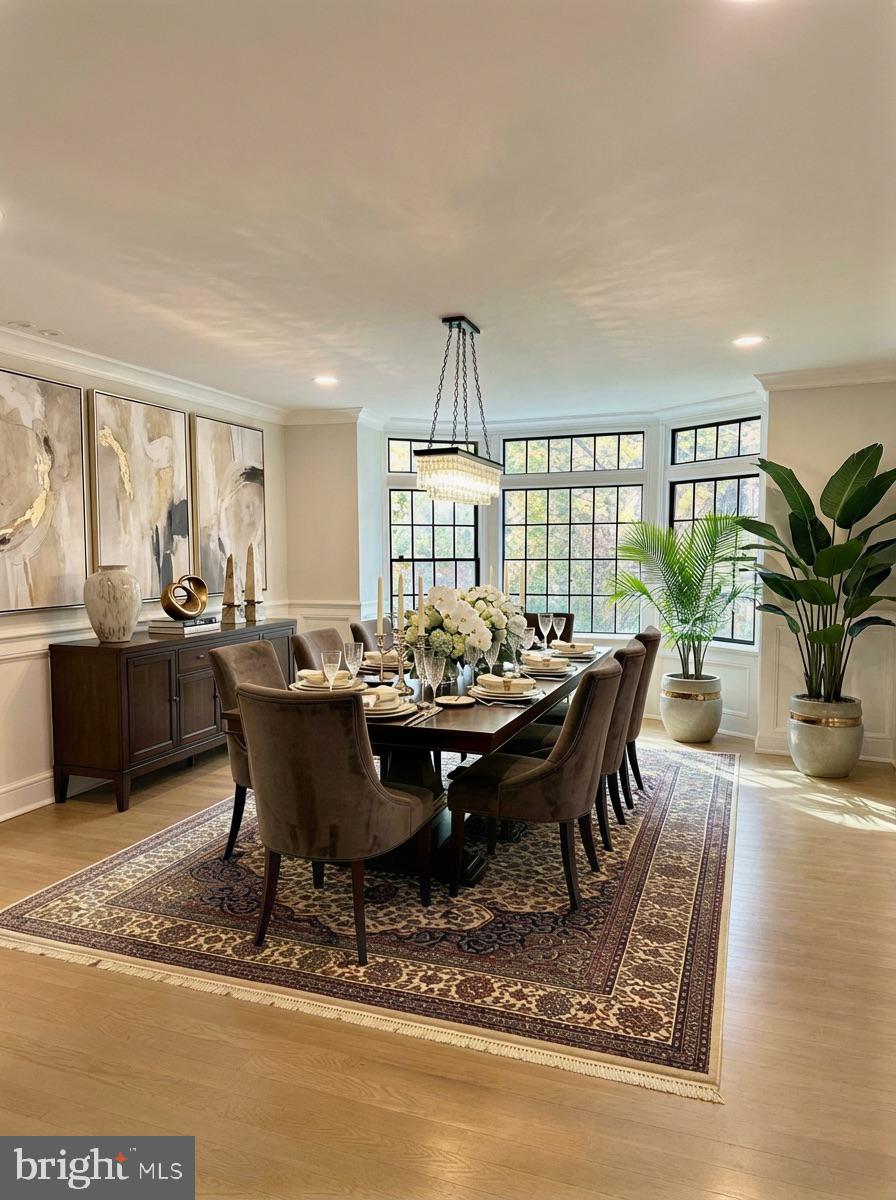 CHESTNUT HILL - Residential