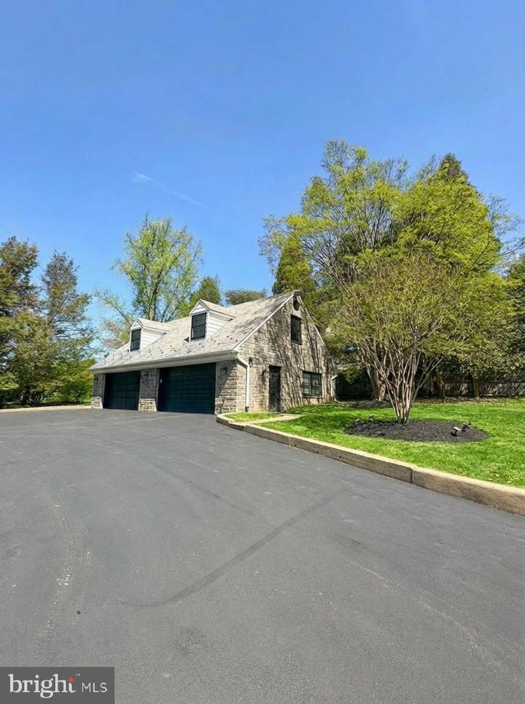 Photo of 8919 Crefeld Street, PHILADELPHIA, PA 19118 (MLS # PAPH2607002)