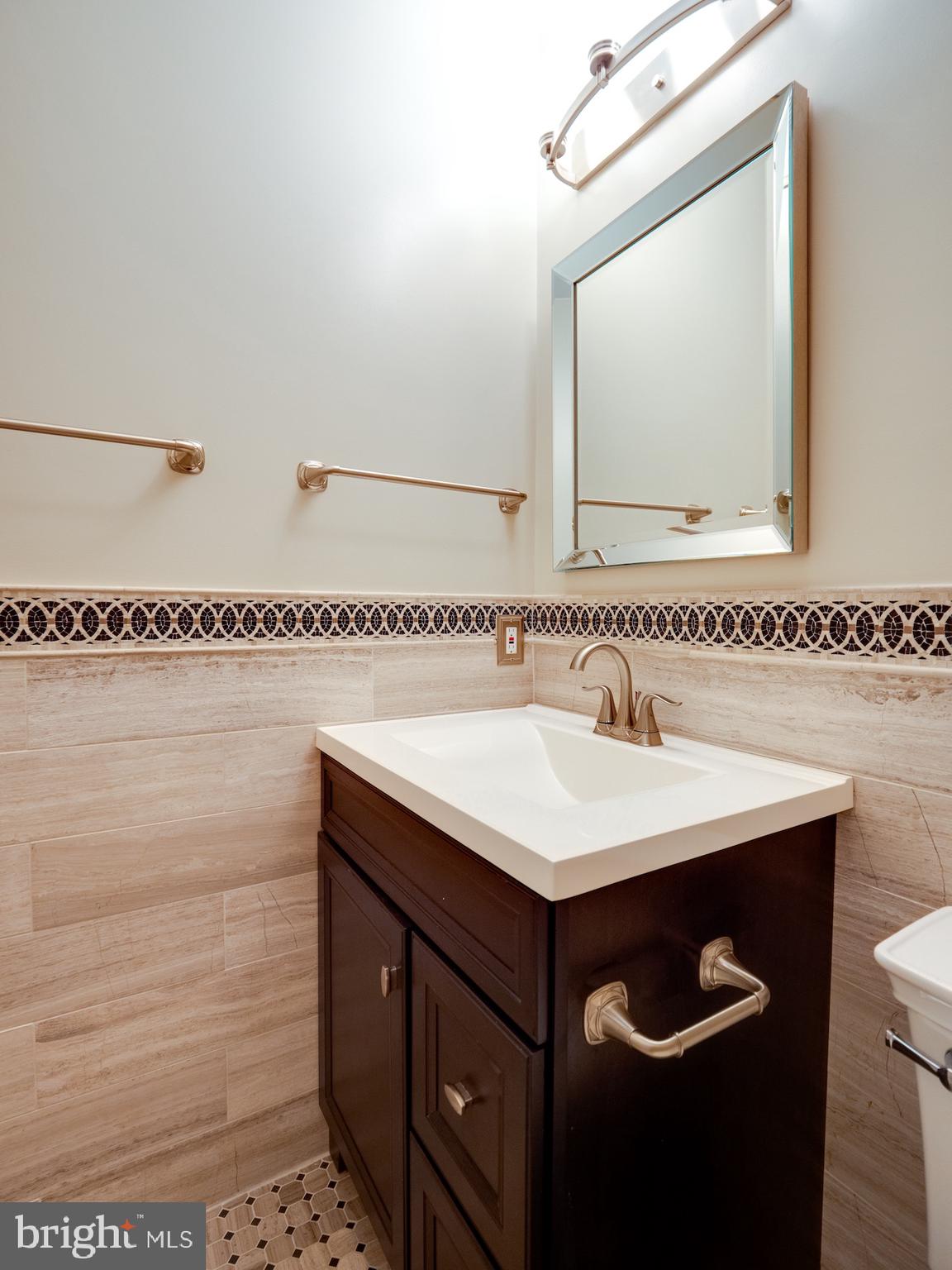 MANORS AT STONEGATE - Residential