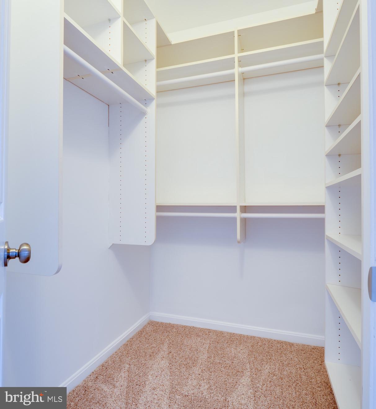 MANORS AT STONEGATE - Residential