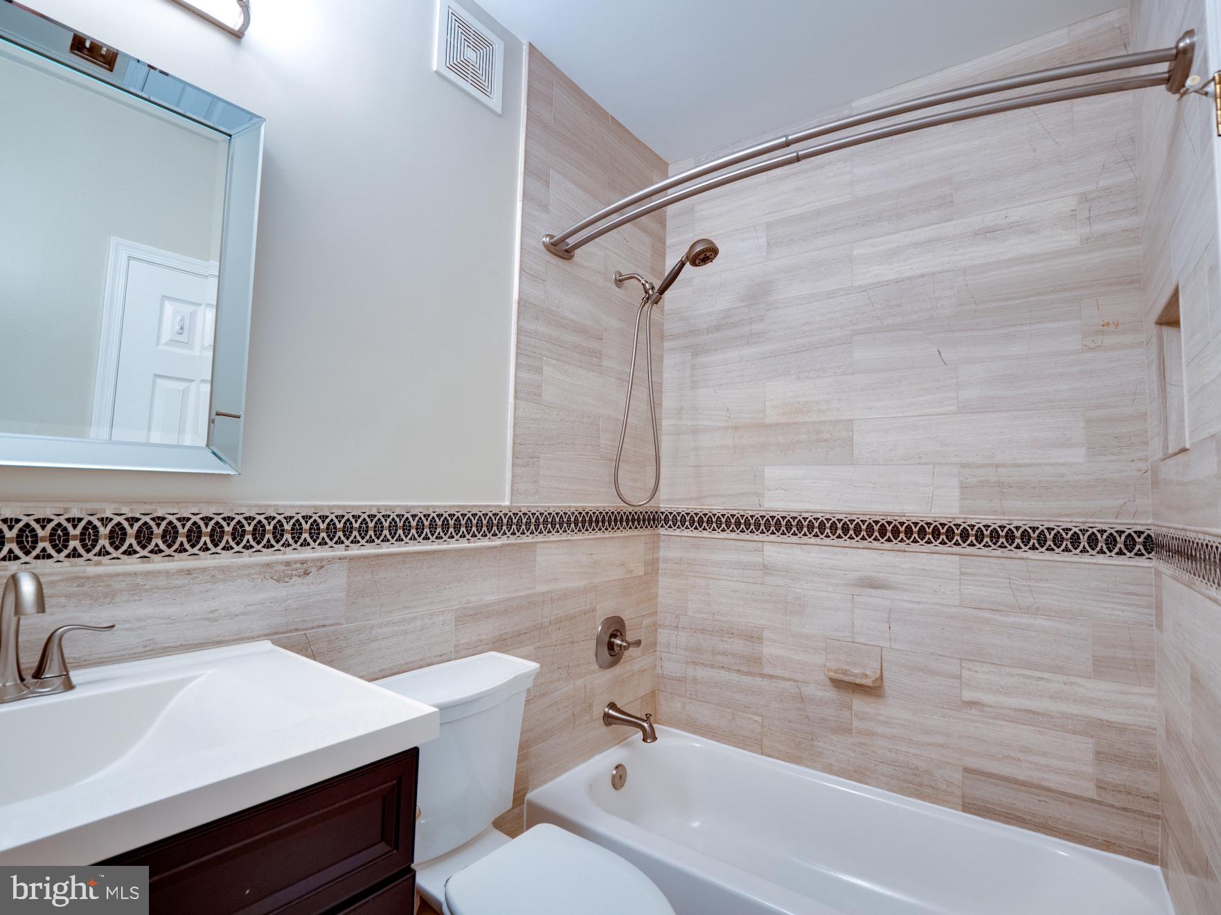 MANORS AT STONEGATE - Residential