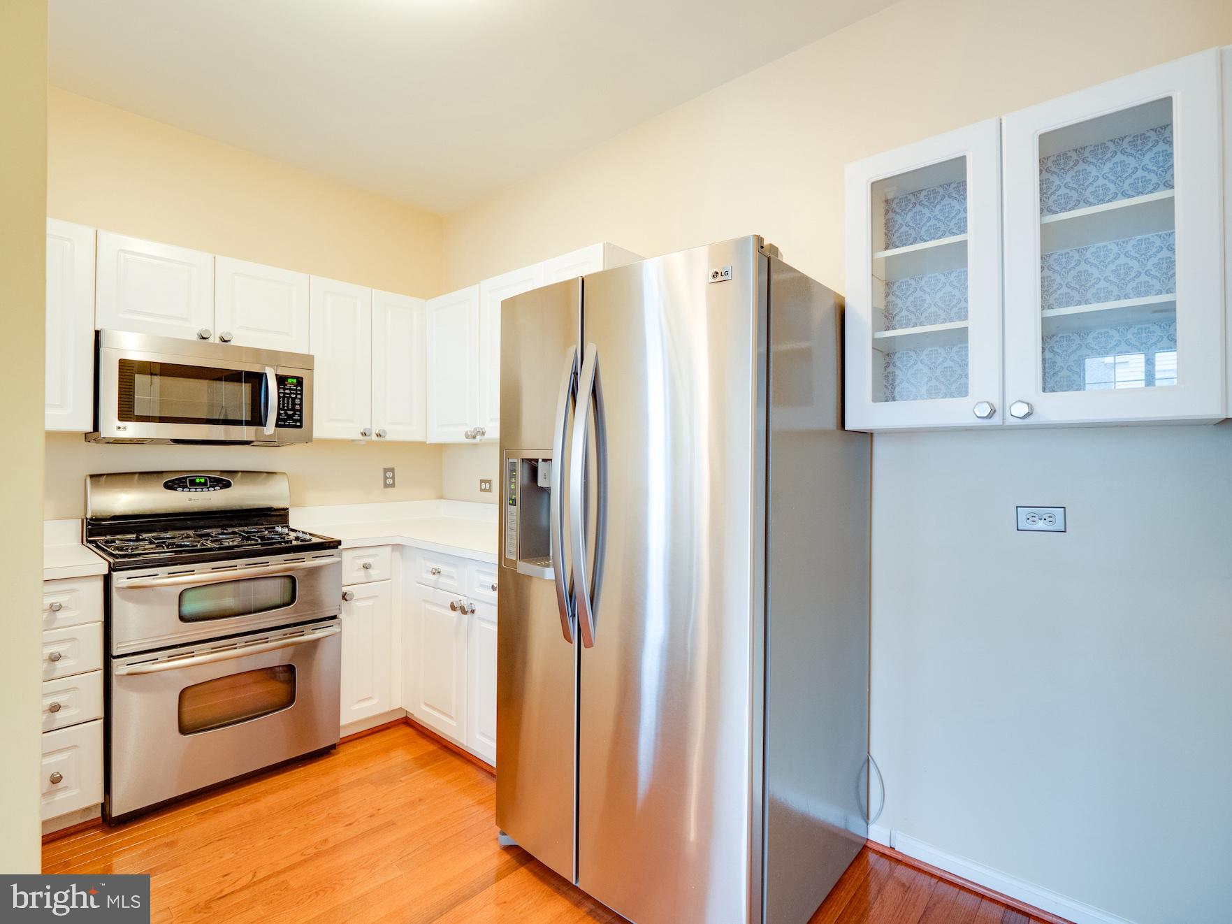 MANORS AT STONEGATE - Residential