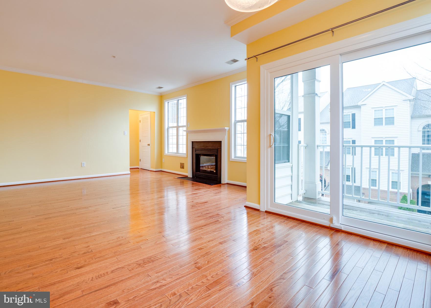 MANORS AT STONEGATE - Residential