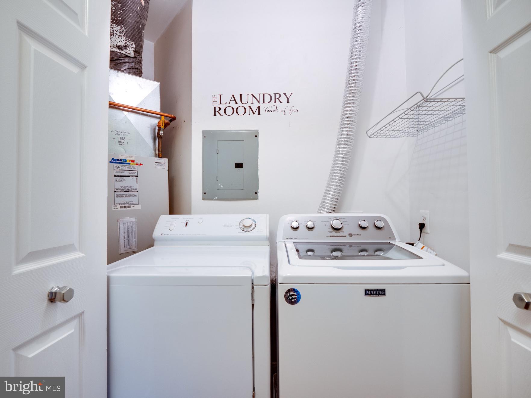 MANORS AT STONEGATE - Residential