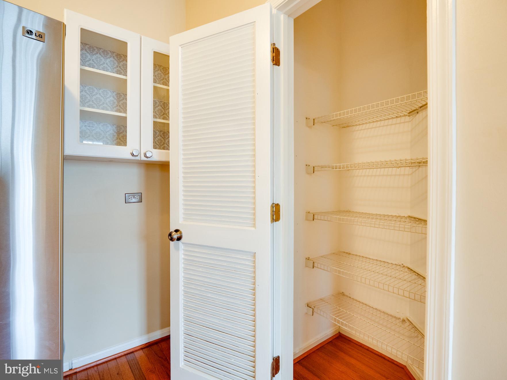 MANORS AT STONEGATE - Residential