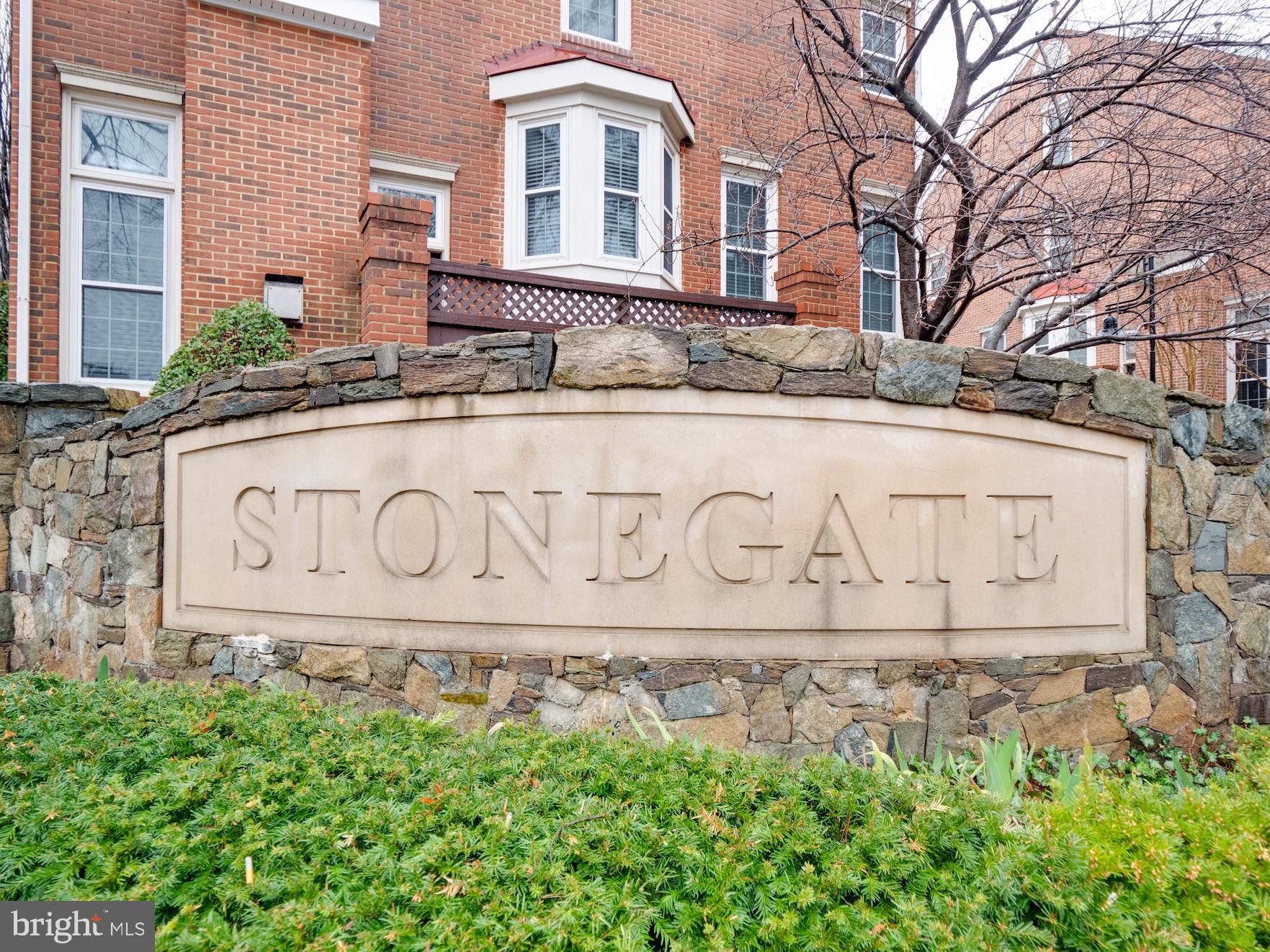 MANORS AT STONEGATE - Residential