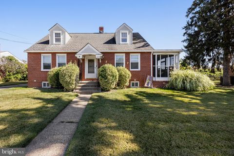214 JAMES STREET MOUNT EPHRAIM NJ 08059