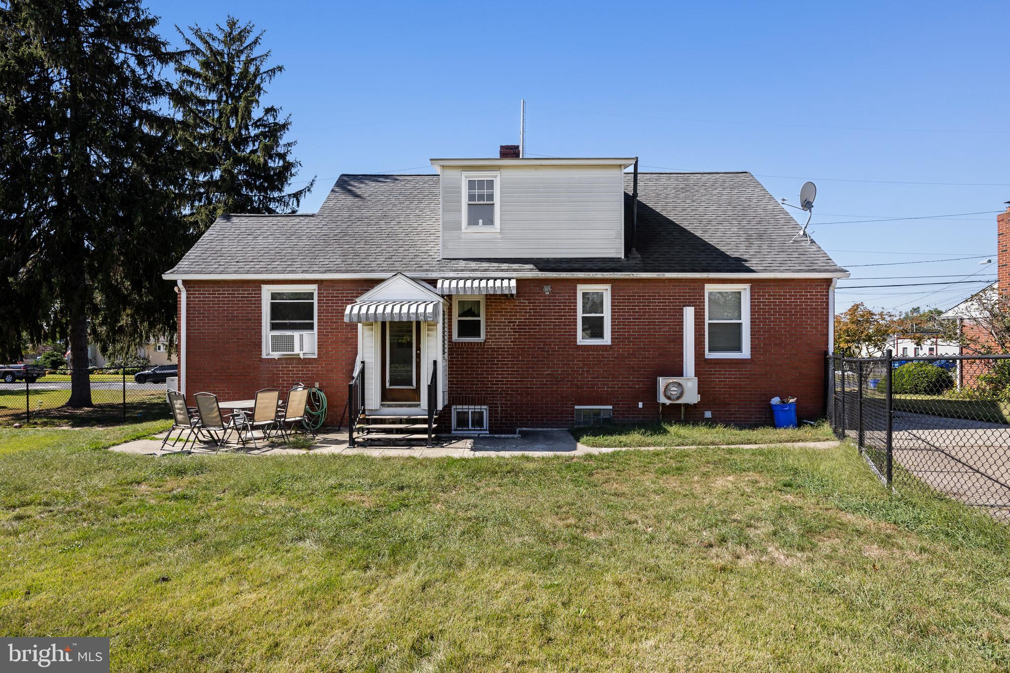 214 JAMES STREET