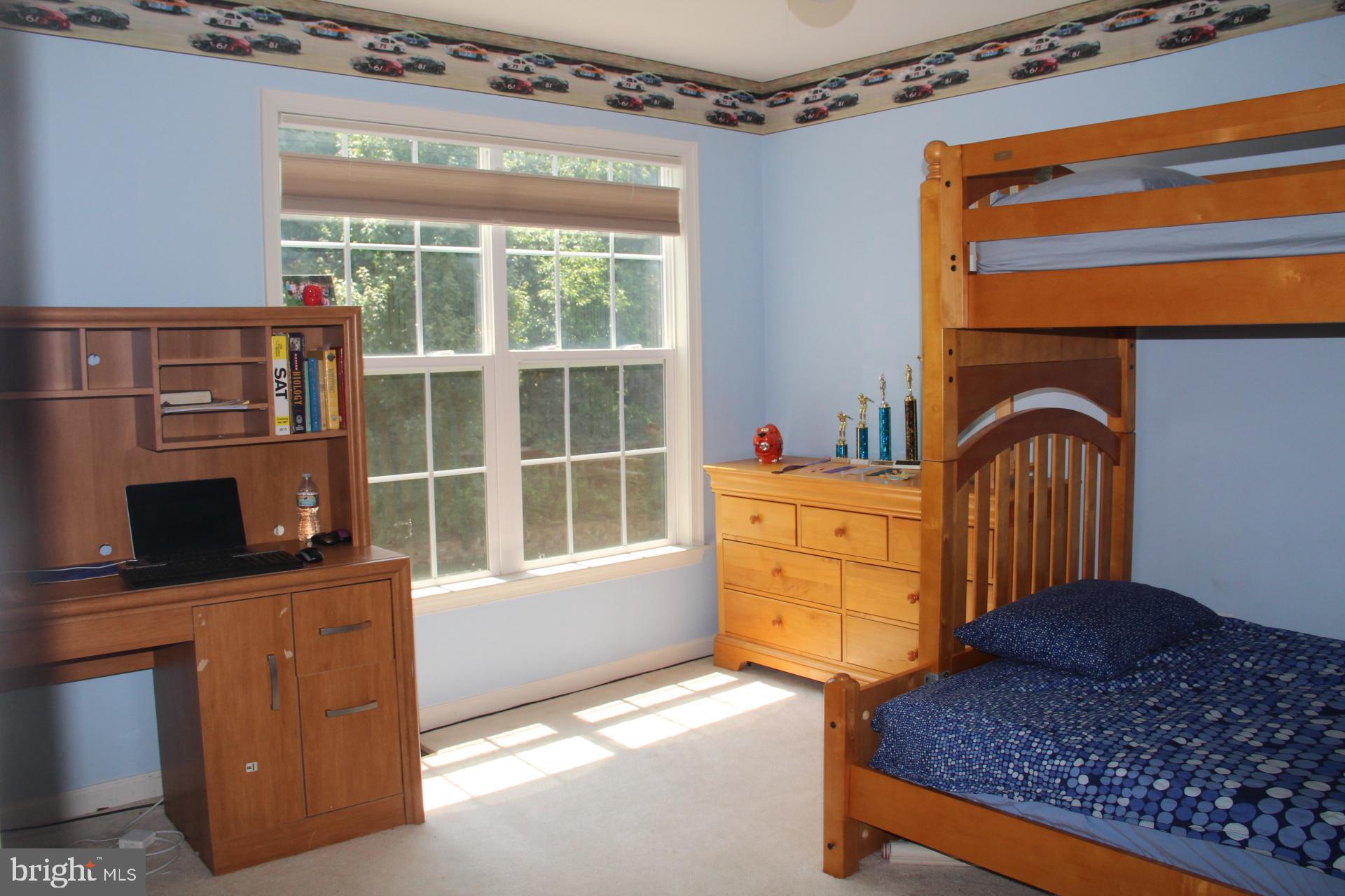 WHITELAND WOODS - Residential Lease