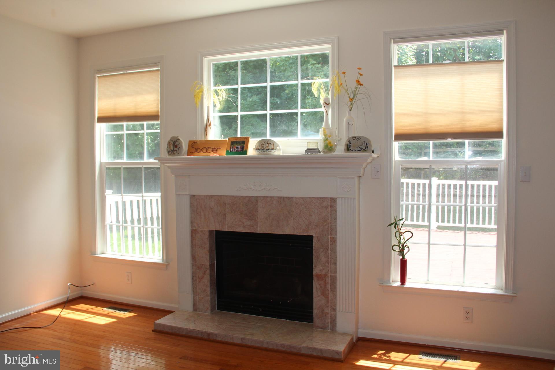 WHITELAND WOODS - Residential Lease