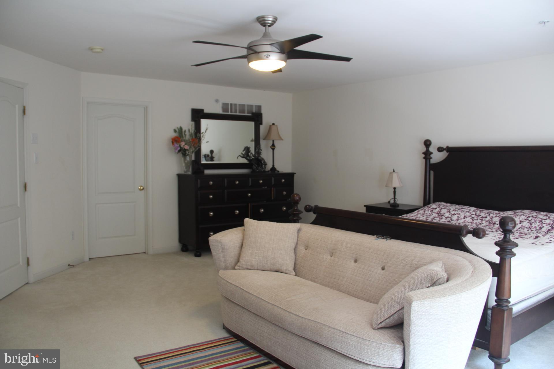 WHITELAND WOODS - Residential Lease