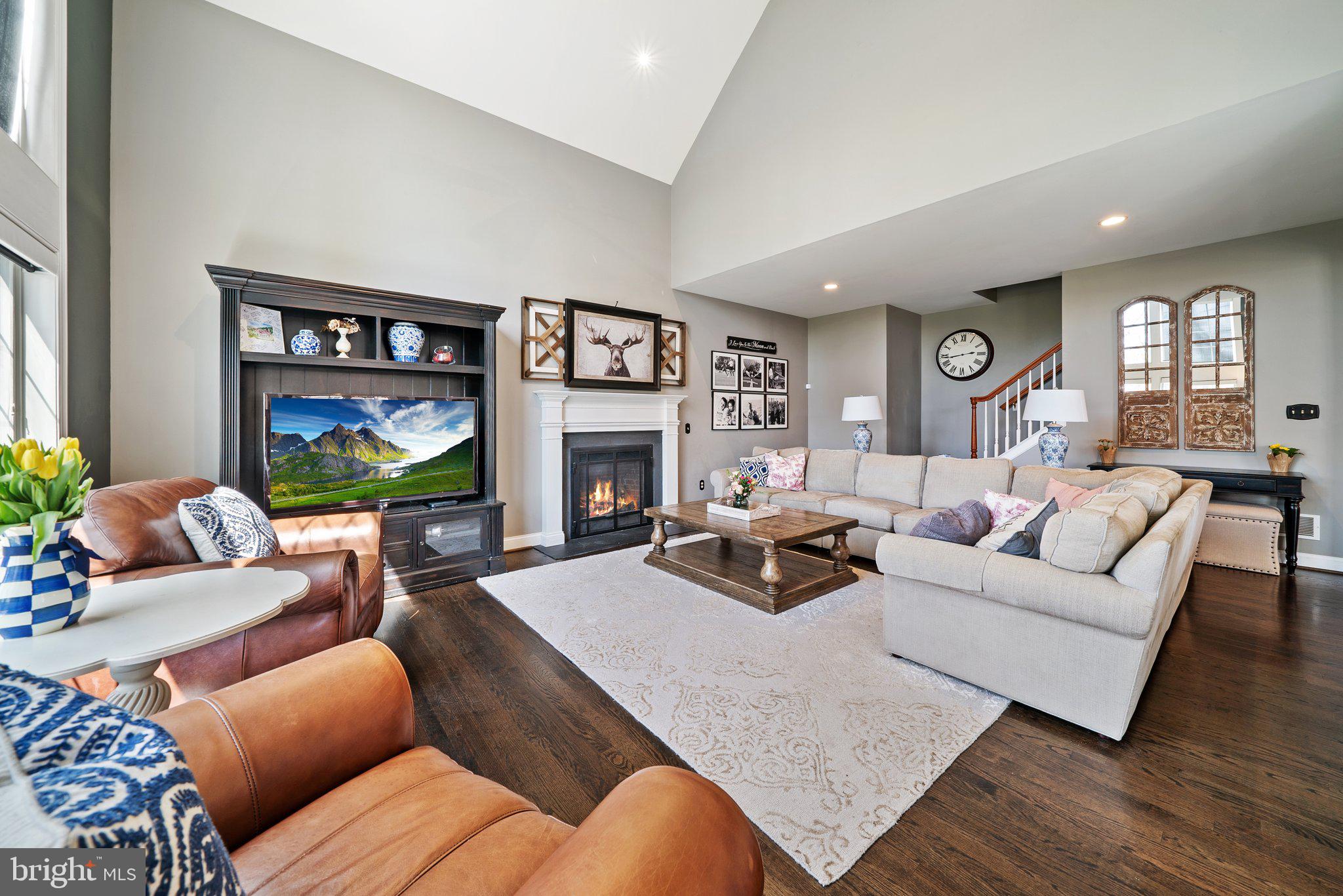 COTSWOLD ESTATES - Residential