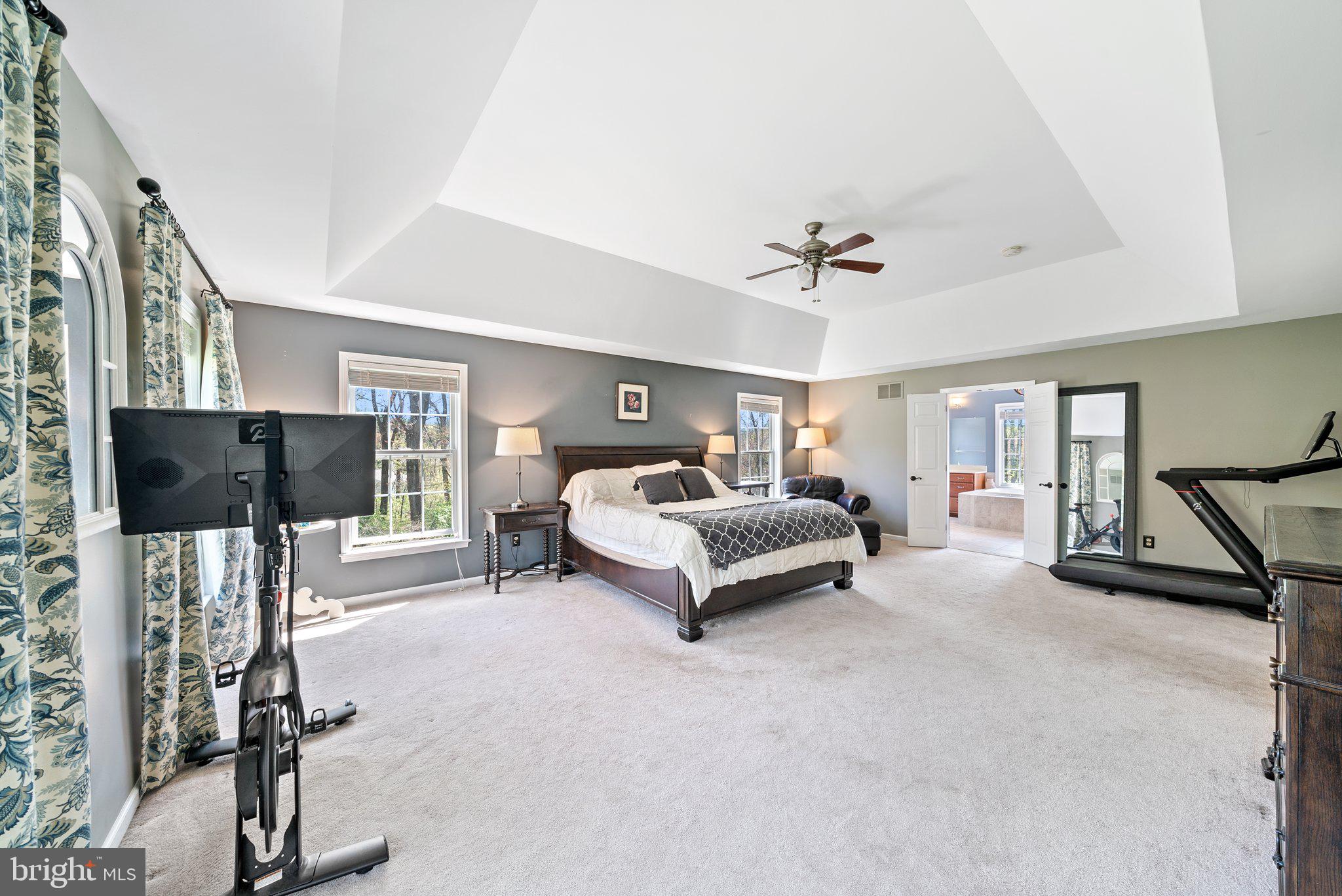 COTSWOLD ESTATES - Residential