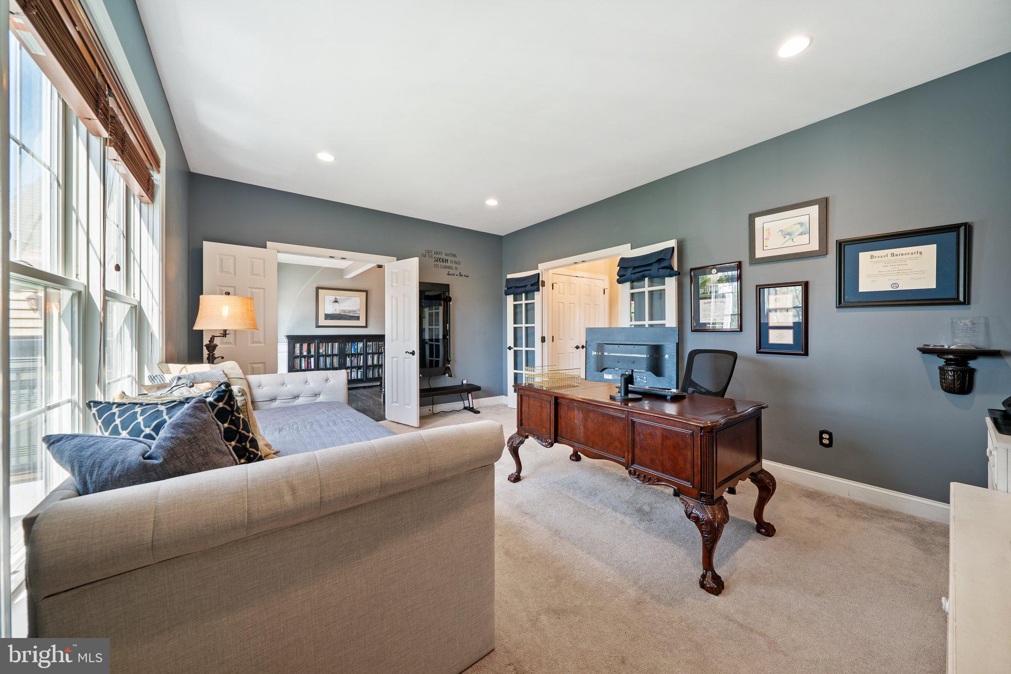 COTSWOLD ESTATES - Residential