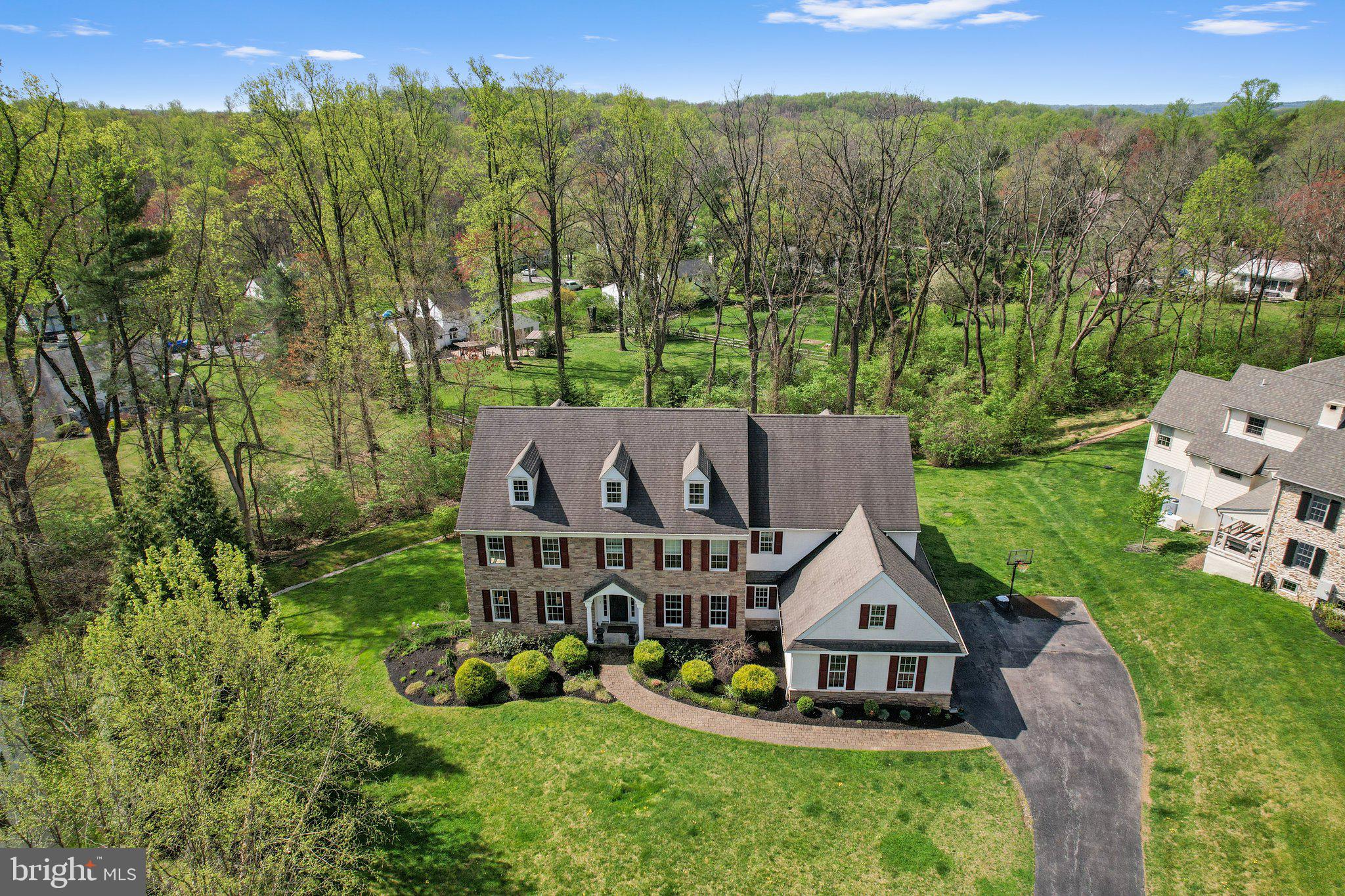 COTSWOLD ESTATES - Residential