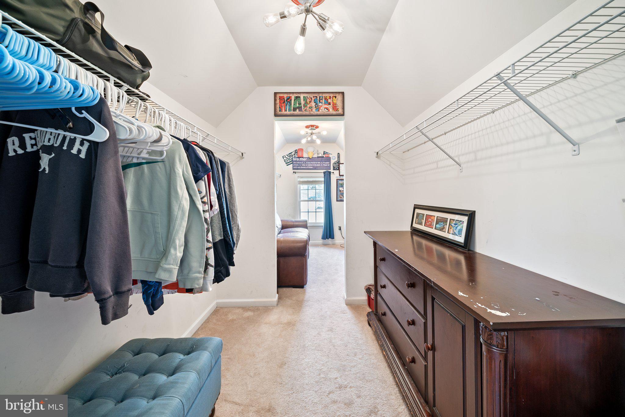 COTSWOLD ESTATES - Residential