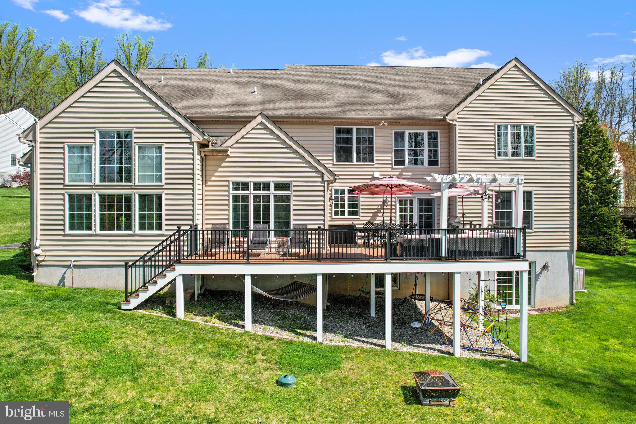 COTSWOLD ESTATES - Residential