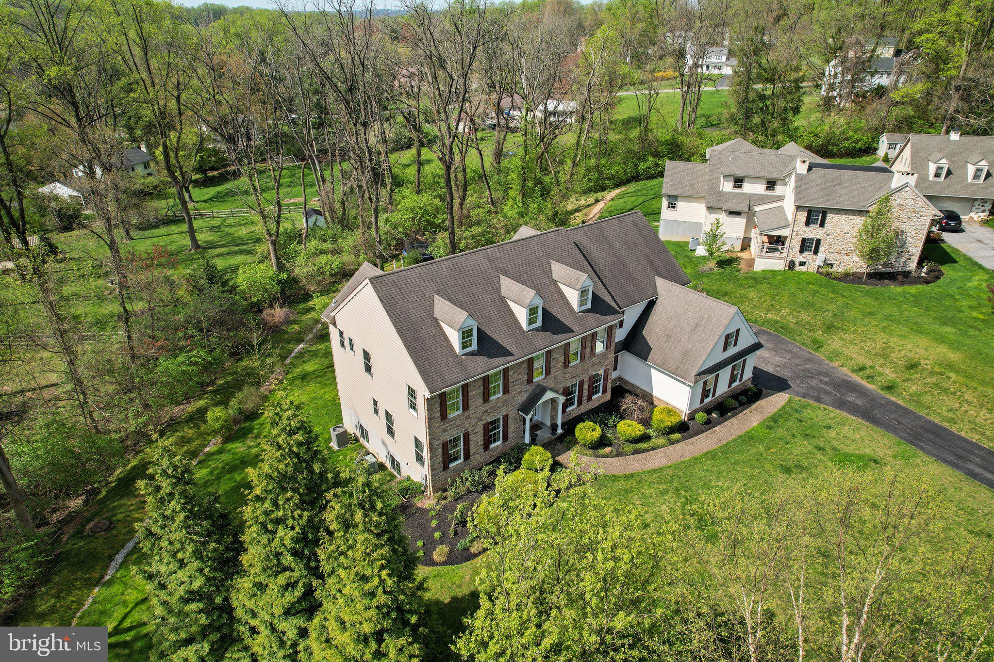 COTSWOLD ESTATES - Residential