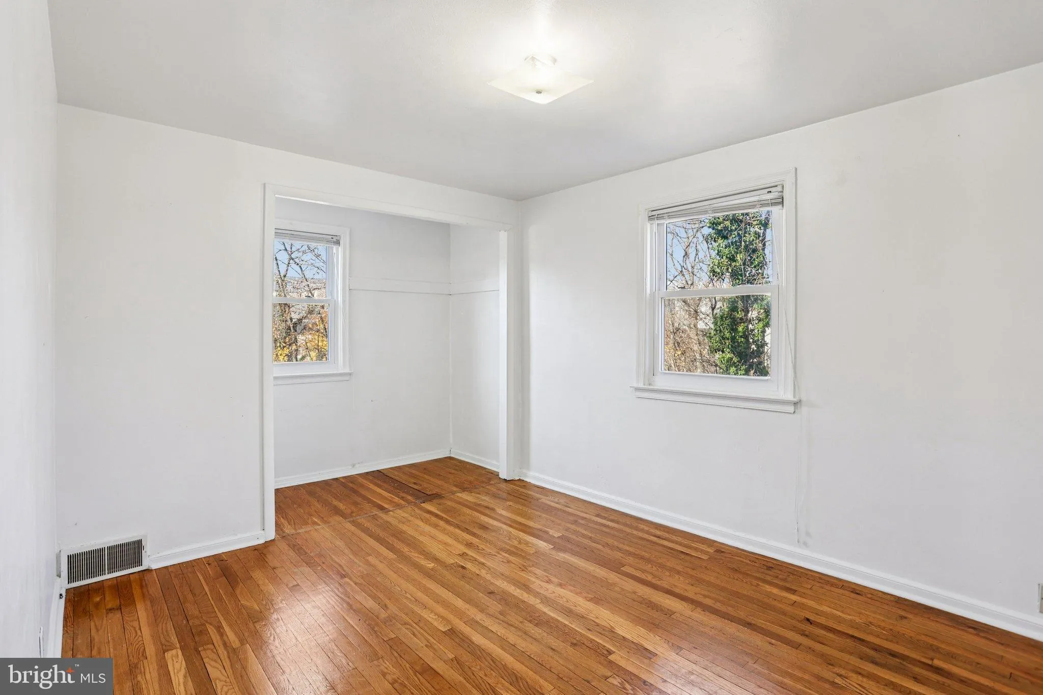 Philadelphia, Pennsylvania 19128, United States, 3 Bedrooms Bedrooms, ,2 BathroomsBathrooms,Residential,Active,251195