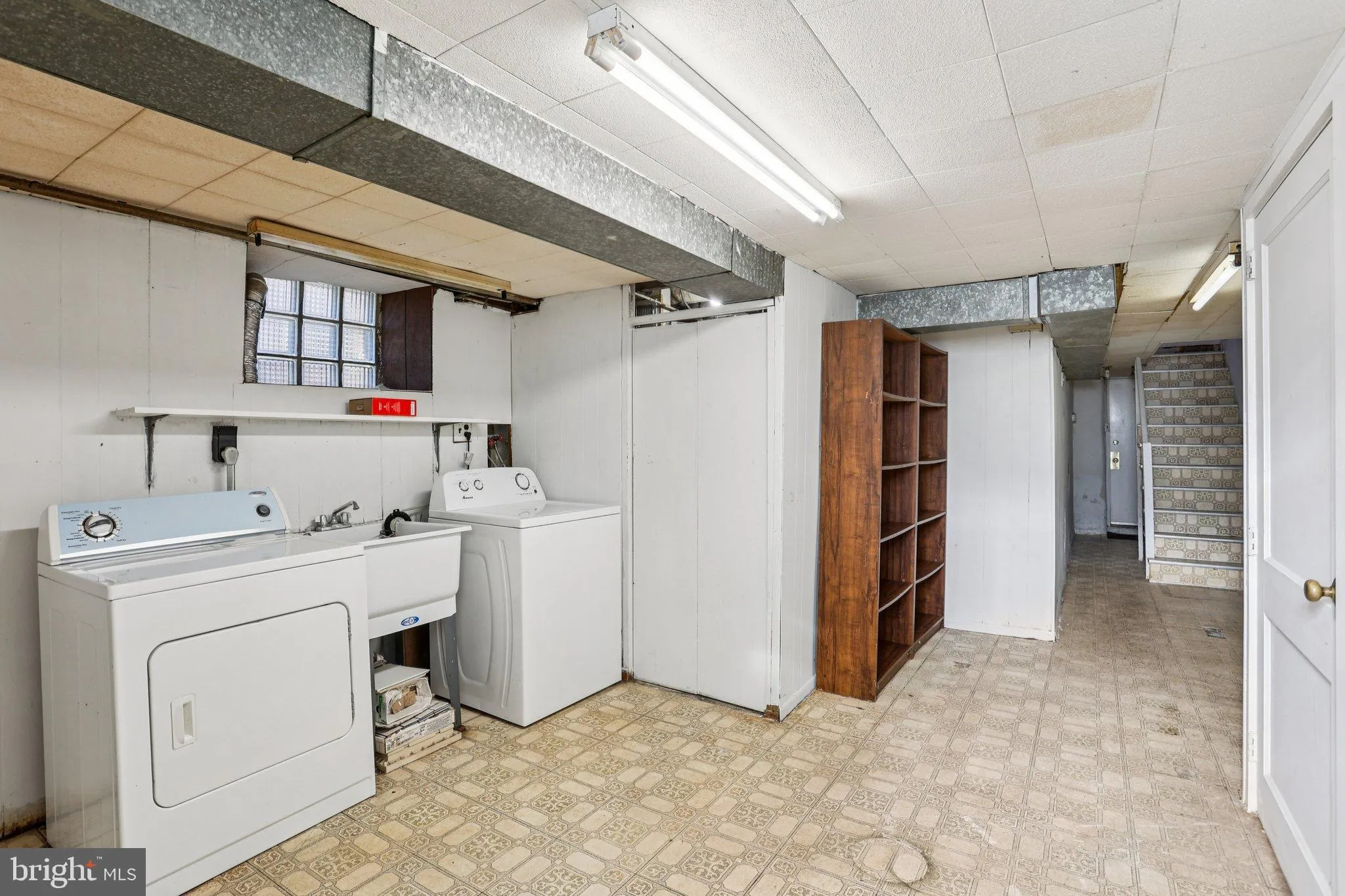 Philadelphia, Pennsylvania 19128, United States, 3 Bedrooms Bedrooms, ,2 BathroomsBathrooms,Residential,Active,251195