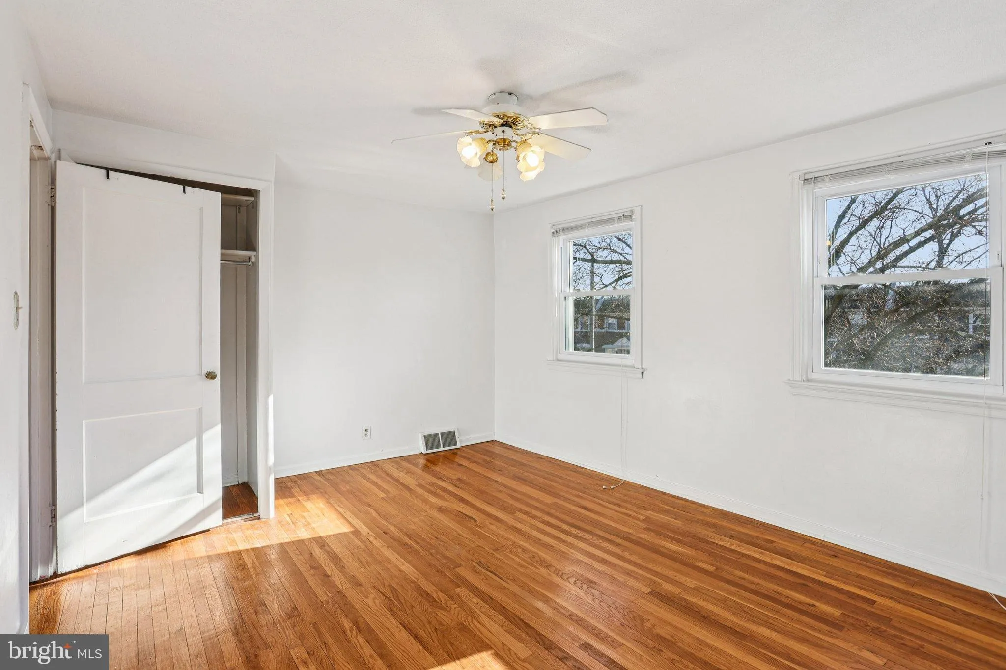 Philadelphia, Pennsylvania 19128, United States, 3 Bedrooms Bedrooms, ,2 BathroomsBathrooms,Residential,Active,251195