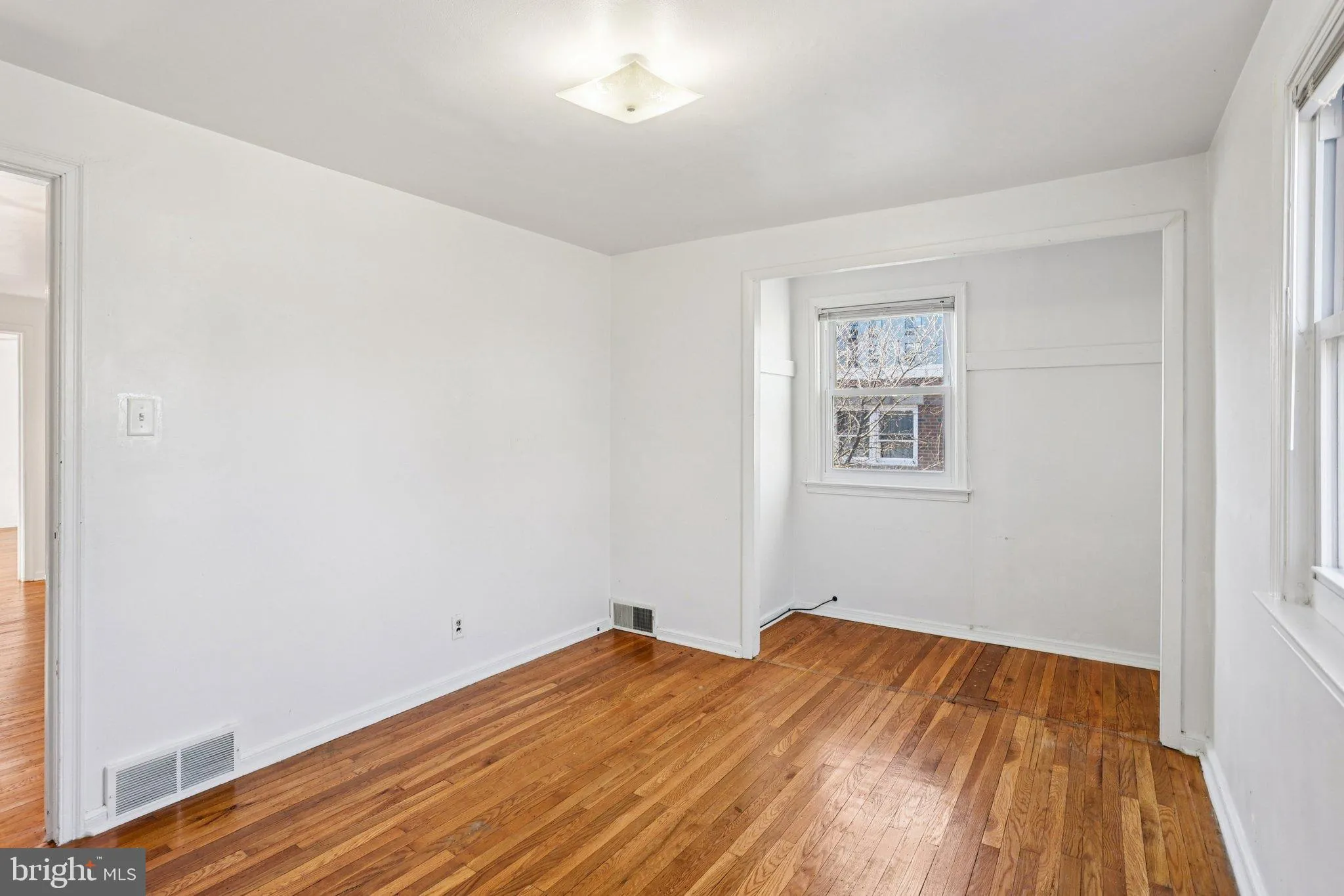 Philadelphia, Pennsylvania 19128, United States, 3 Bedrooms Bedrooms, ,2 BathroomsBathrooms,Residential,Active,251195