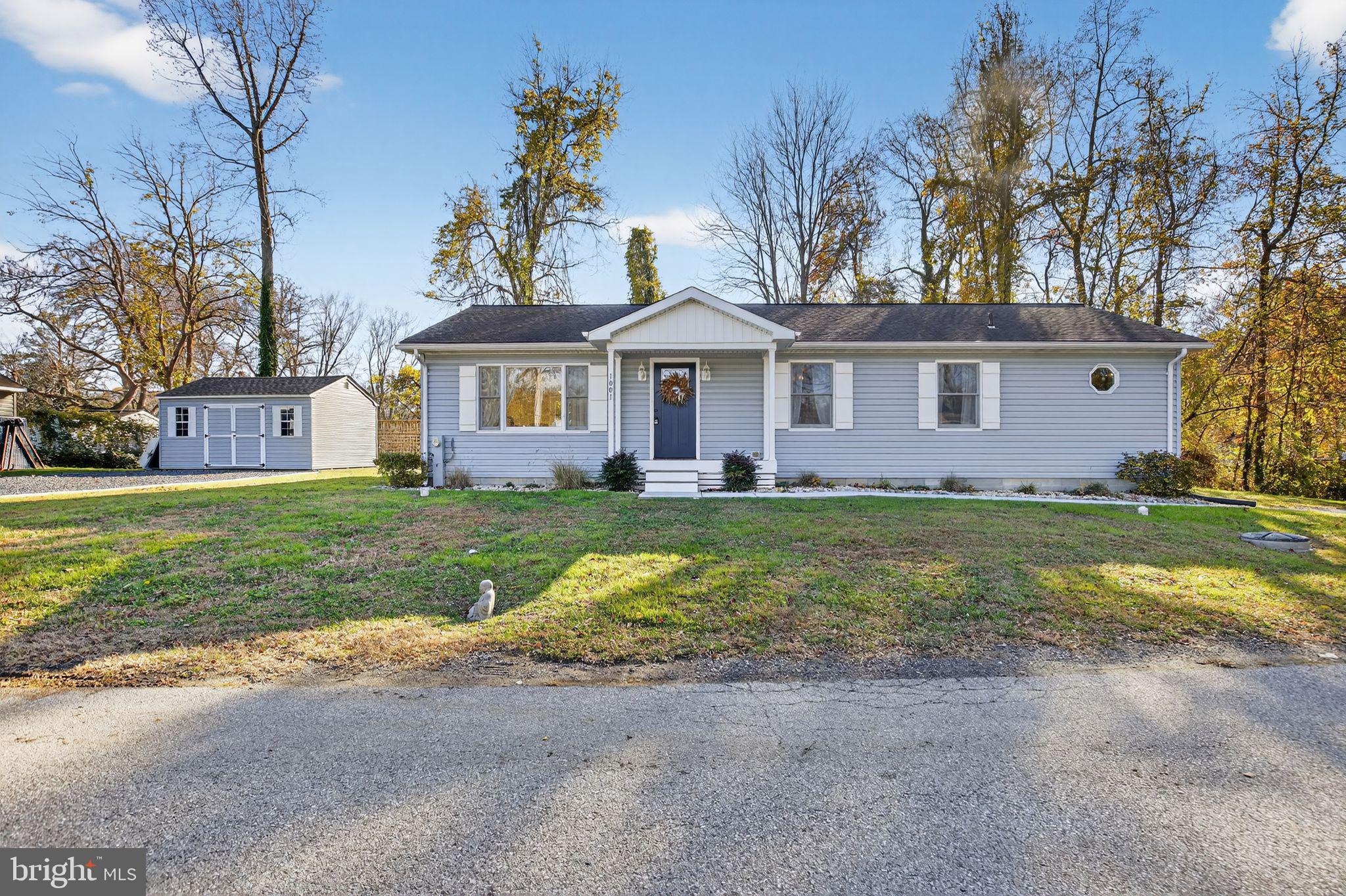 CEDAR BEACH - Residential