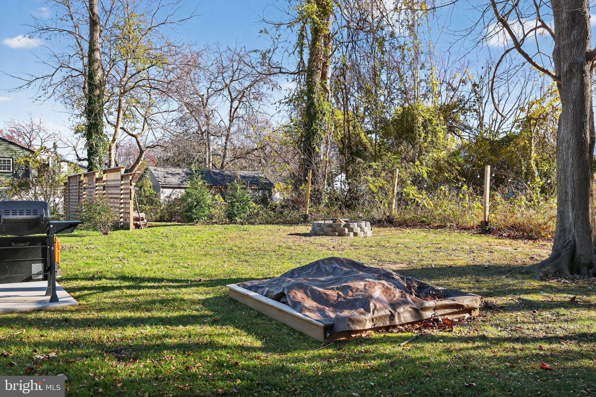 CEDAR BEACH - Residential