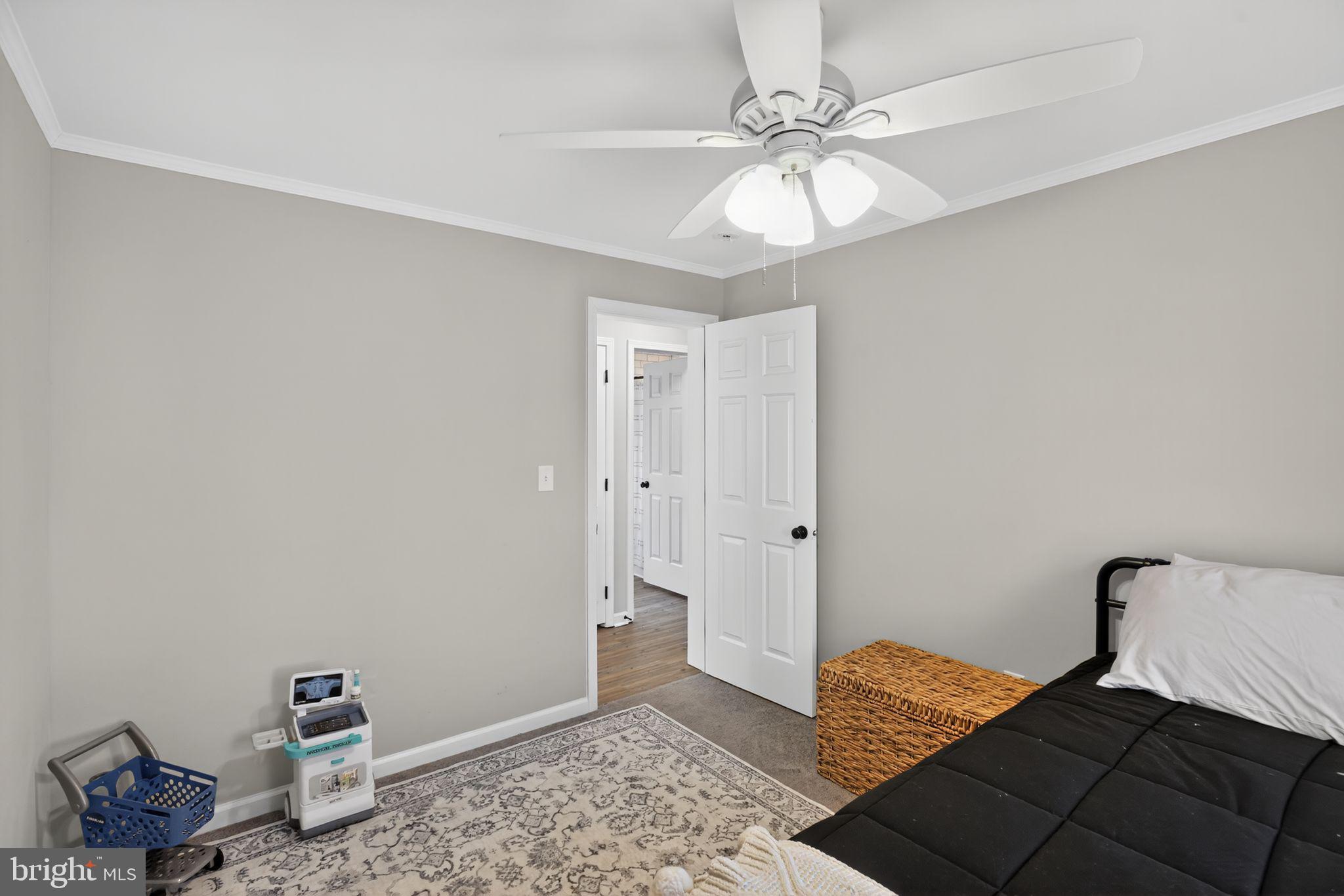 CEDAR BEACH - Residential