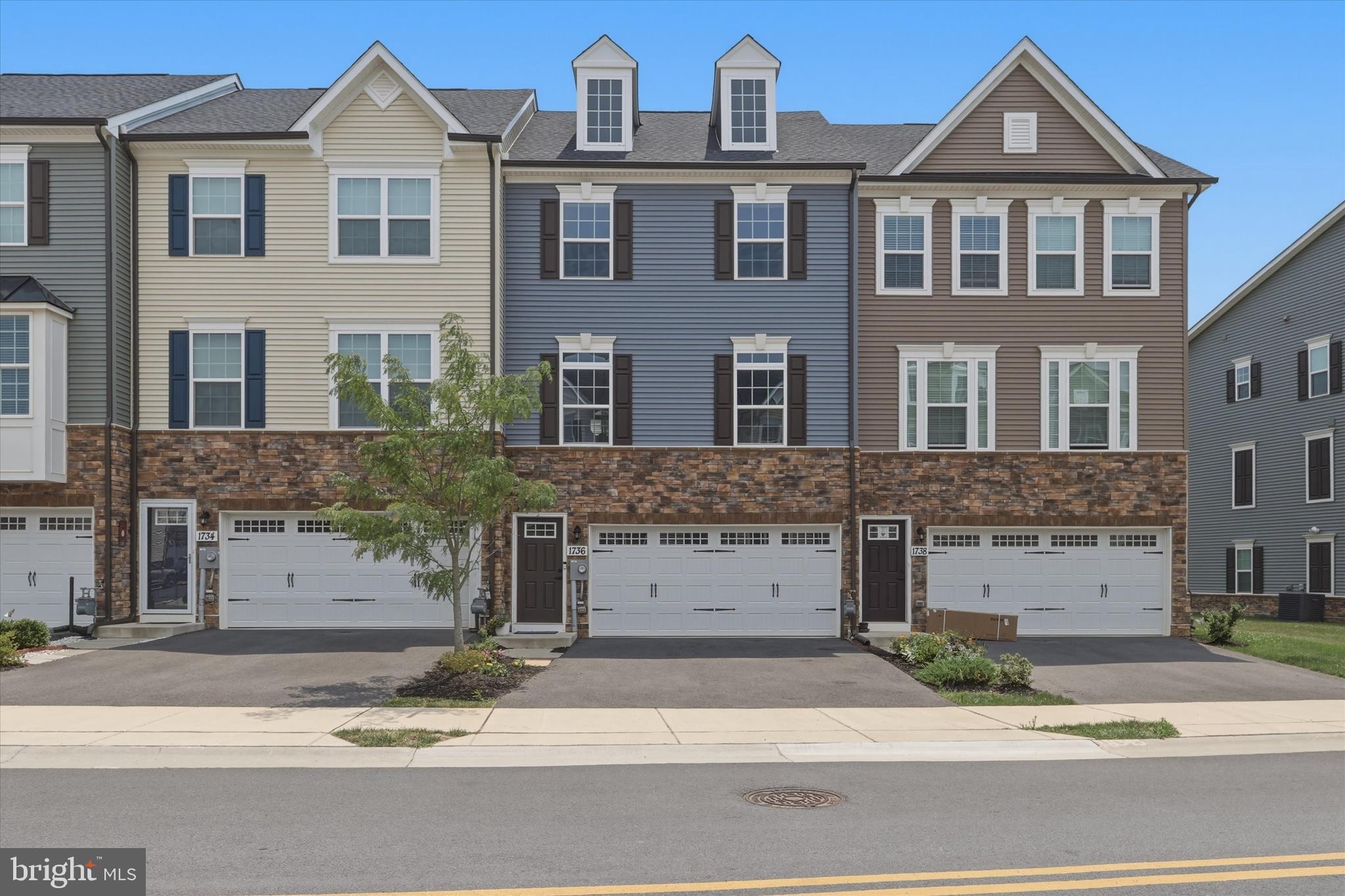 1736 ATLAS DRIVE
