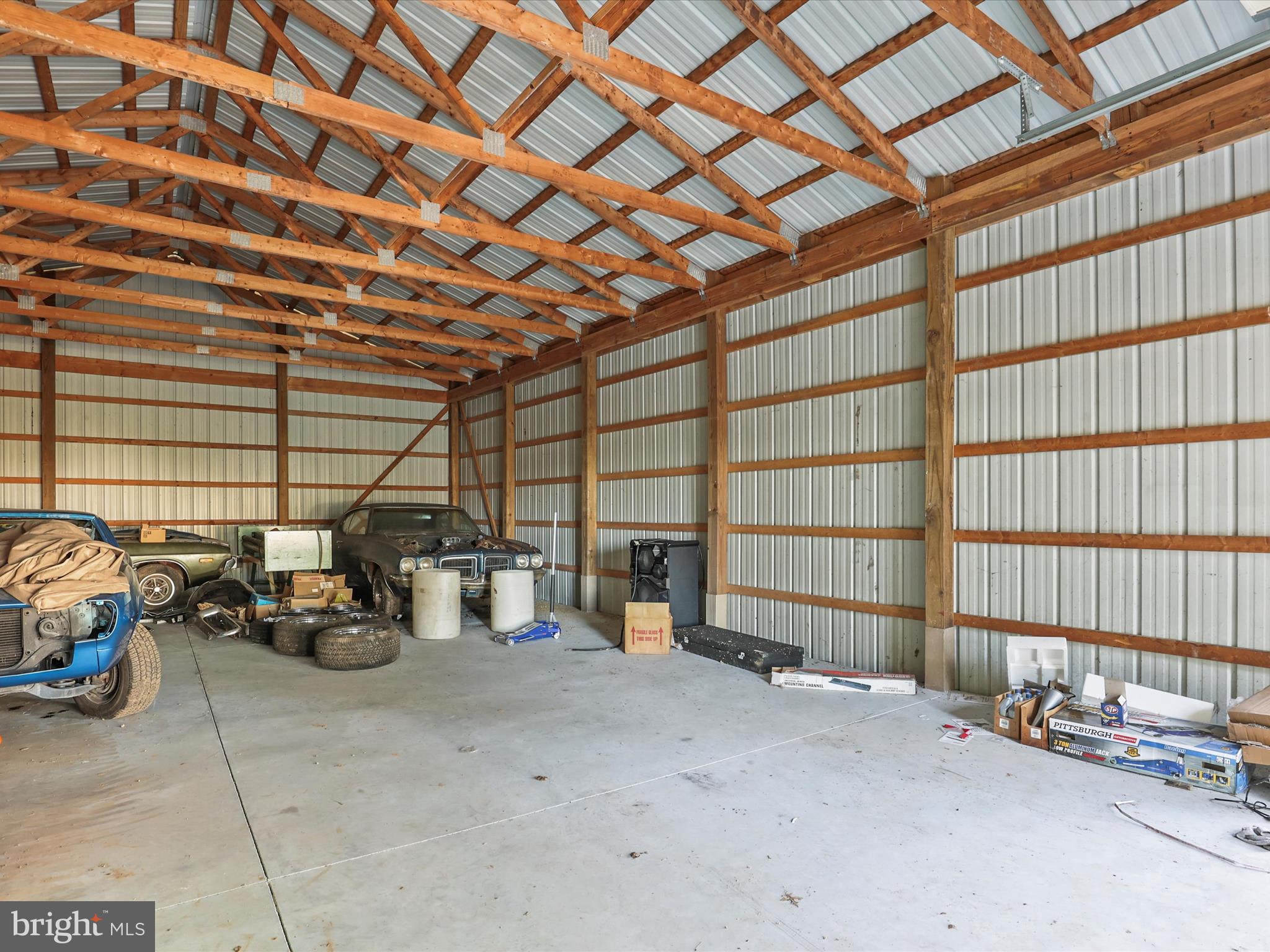 NEW OXFORD AREA - Residential