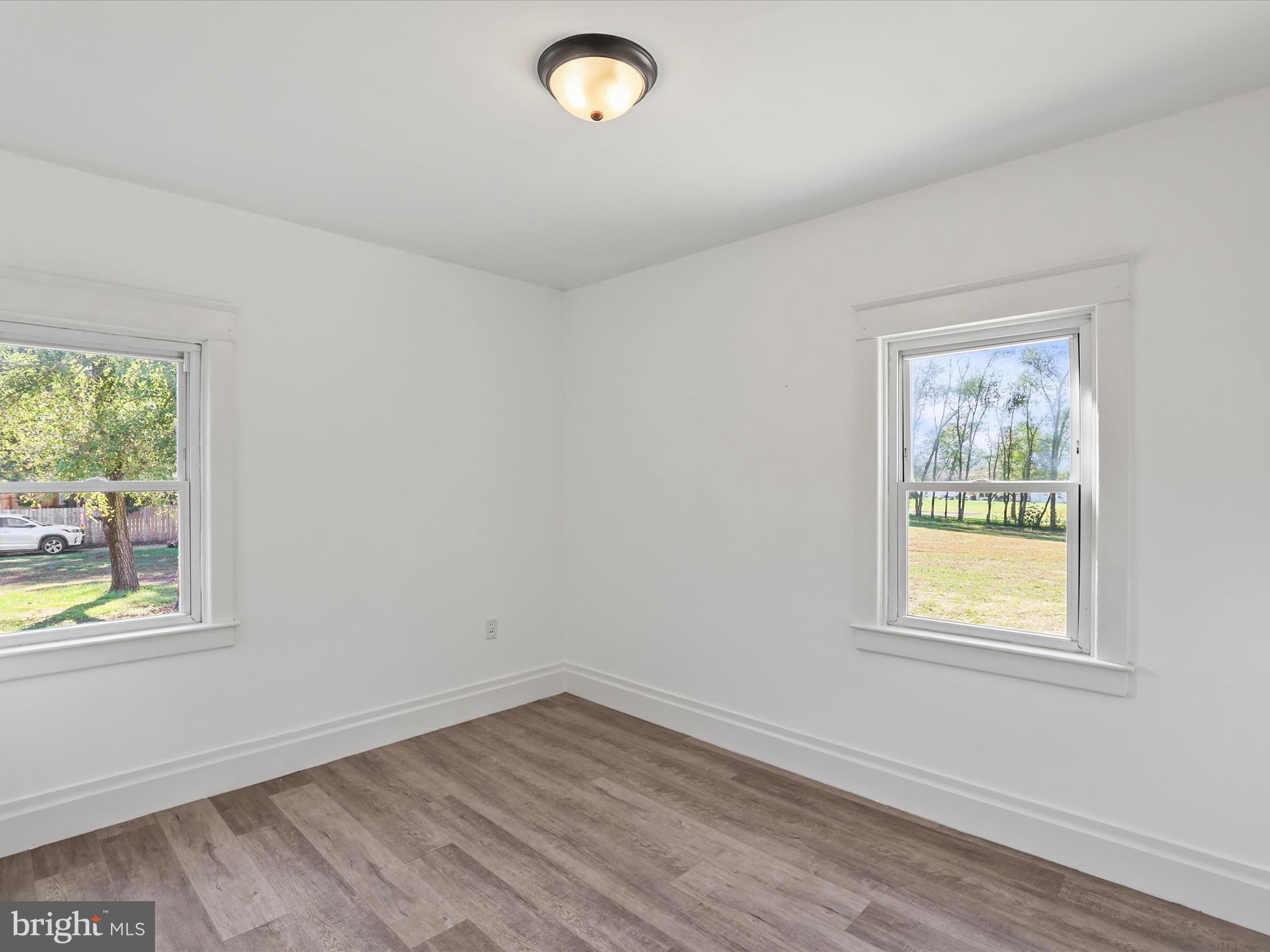 NEW OXFORD AREA - Residential