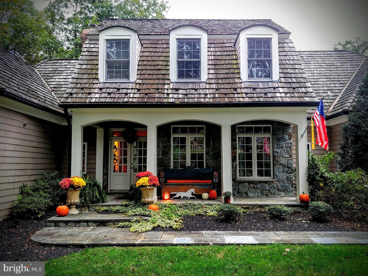 VIRGINIA RUN THE ESTATES - Residential