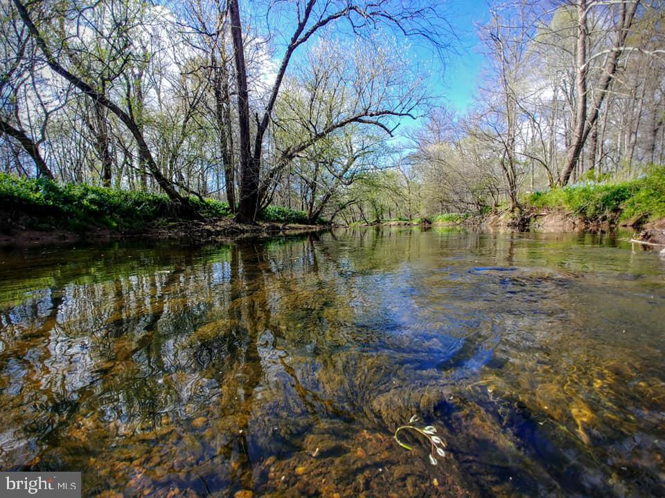 VIRGINIA RUN THE ESTATES - Residential